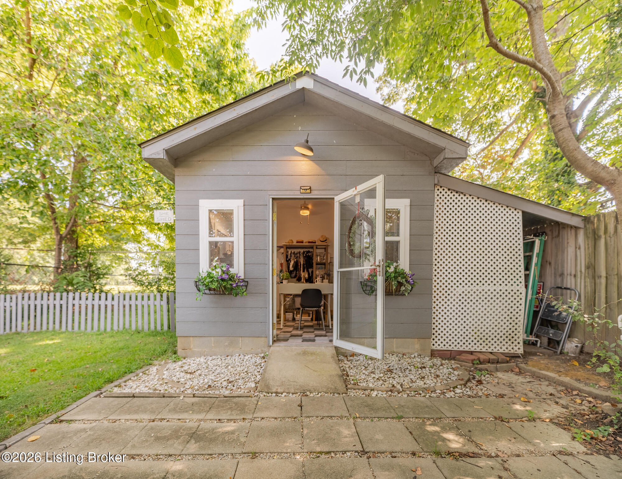 211 Pennsylvania Ave Property Photo 55