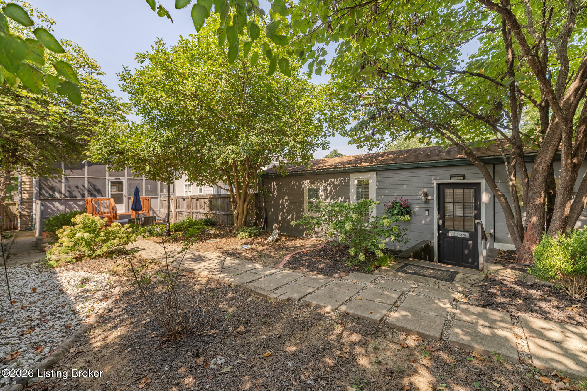 211 Pennsylvania Ave Property Photo 58