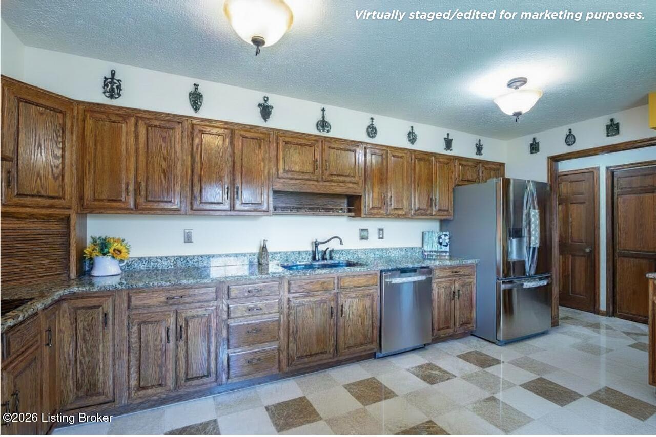 11441 Rineyville Rd Property Photo 39