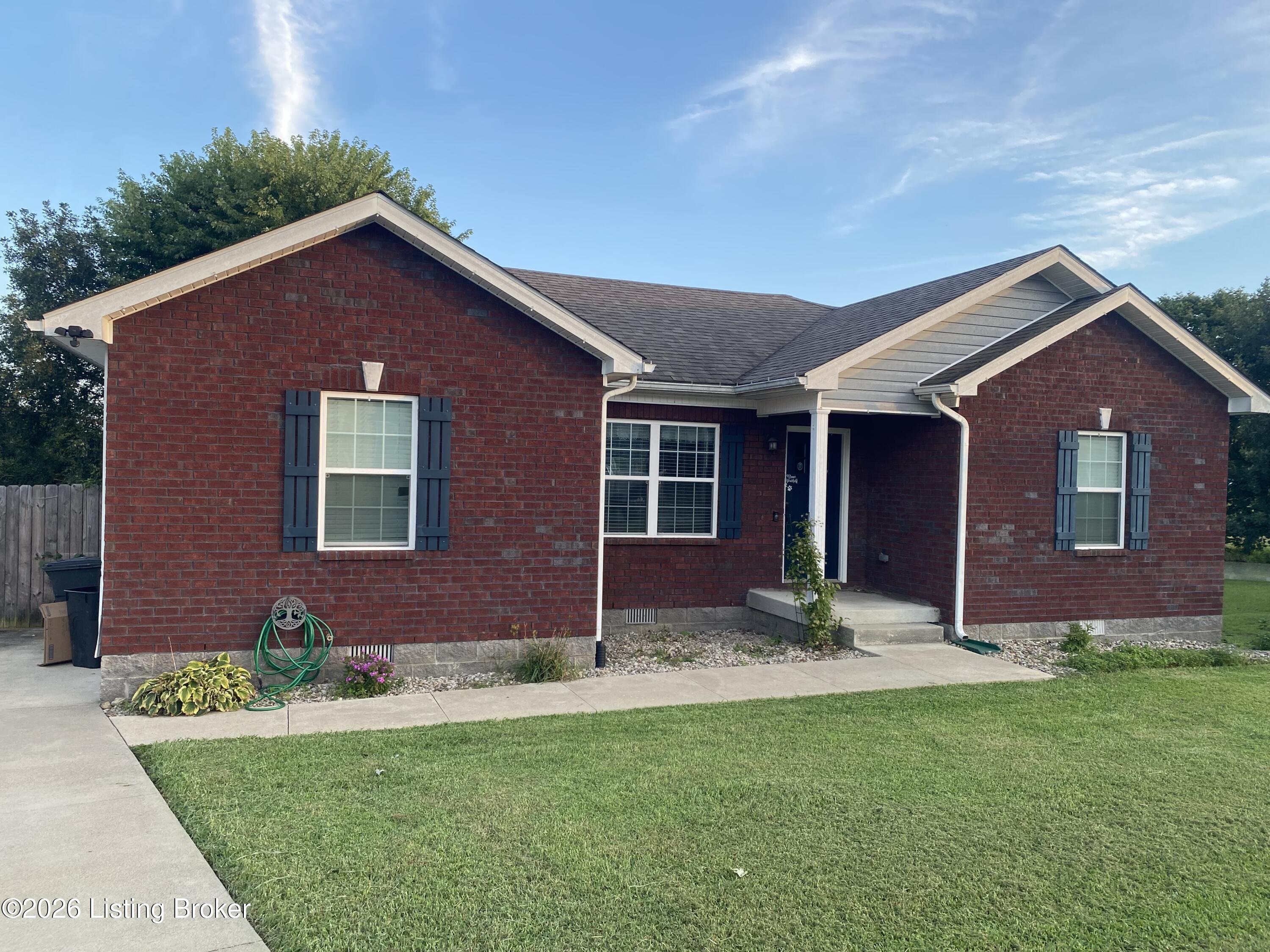 111 Elijah Way Property Photo 31