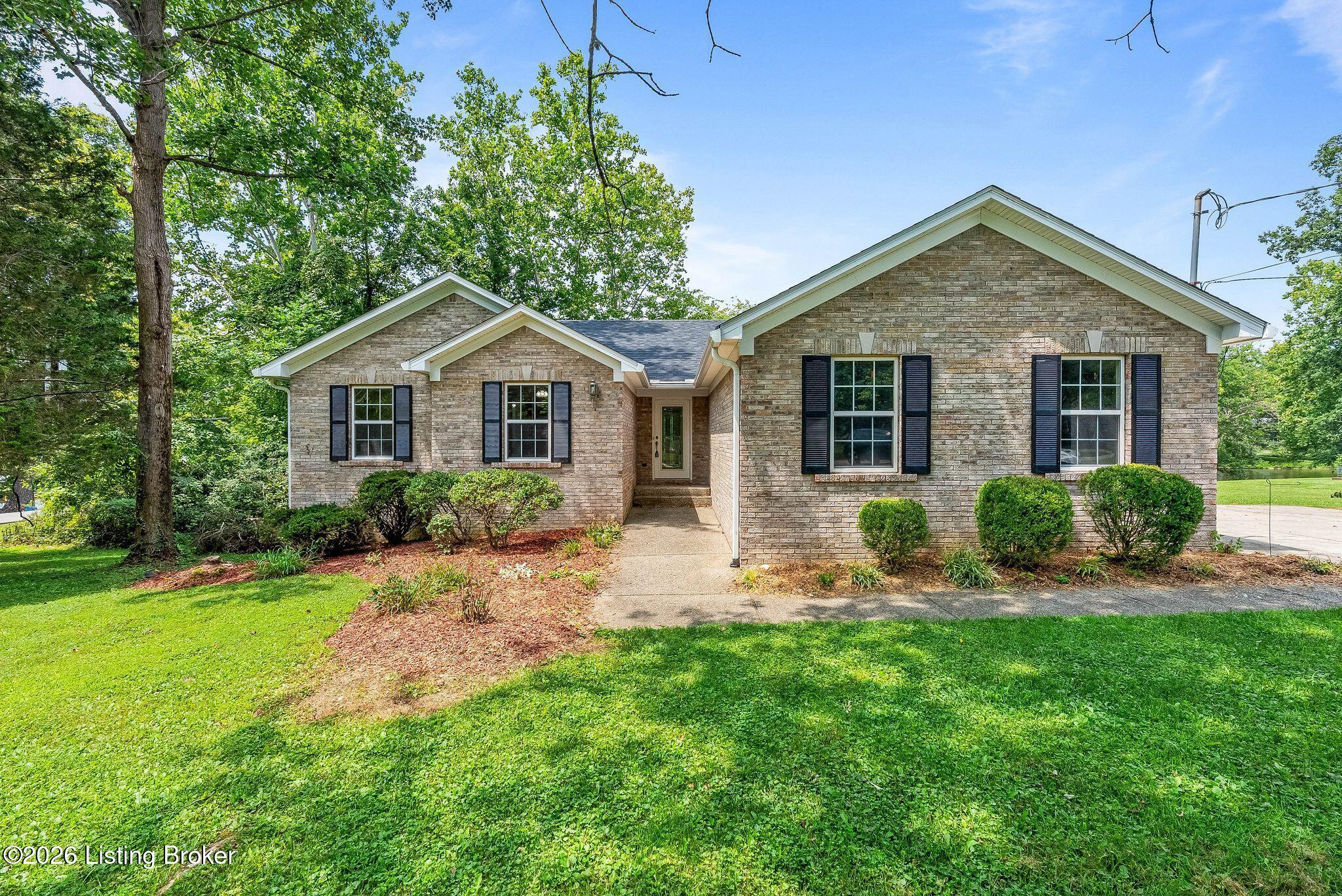 1601 Spinner Pl Property Photo 1