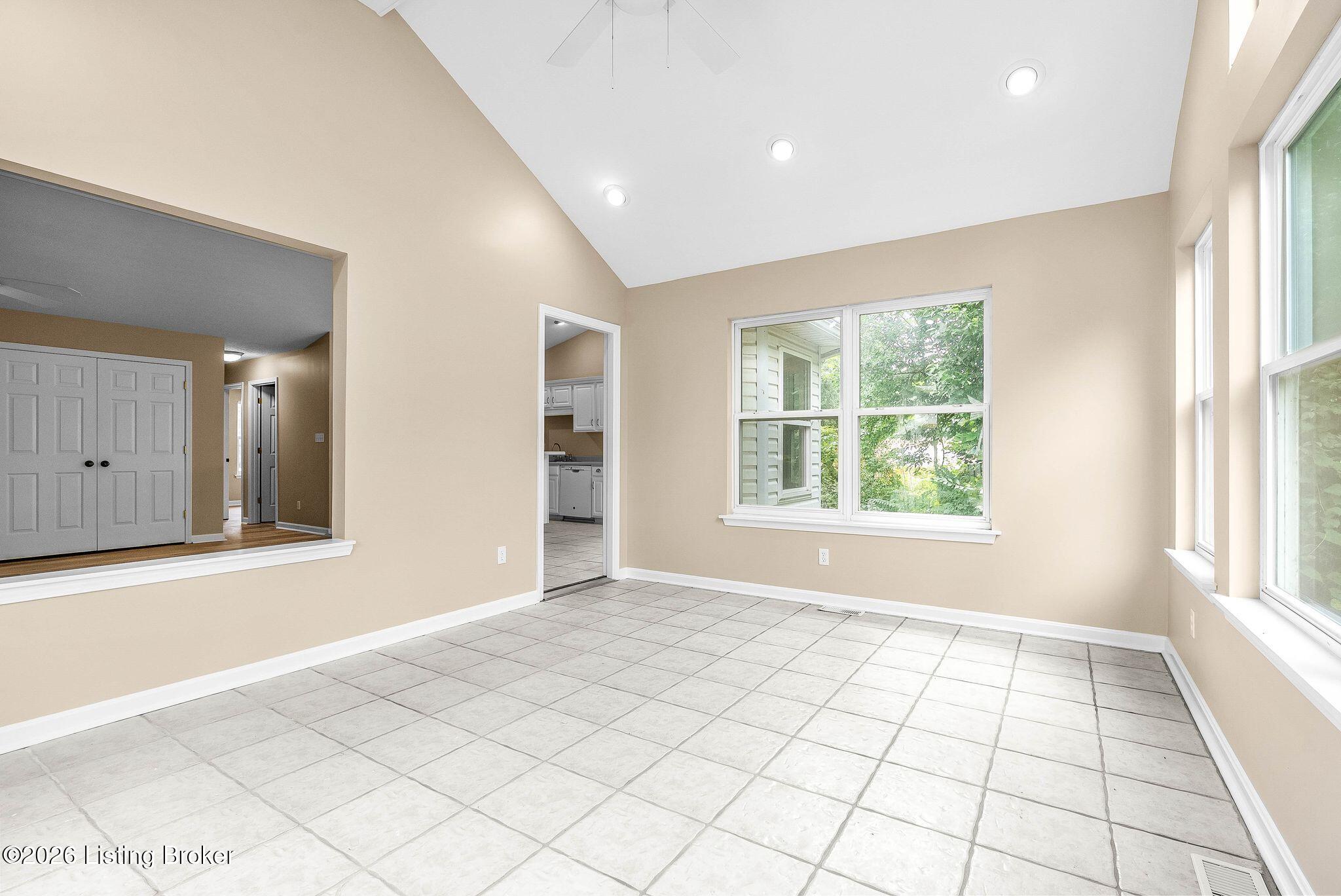 1601 Spinner Pl Property Photo 14