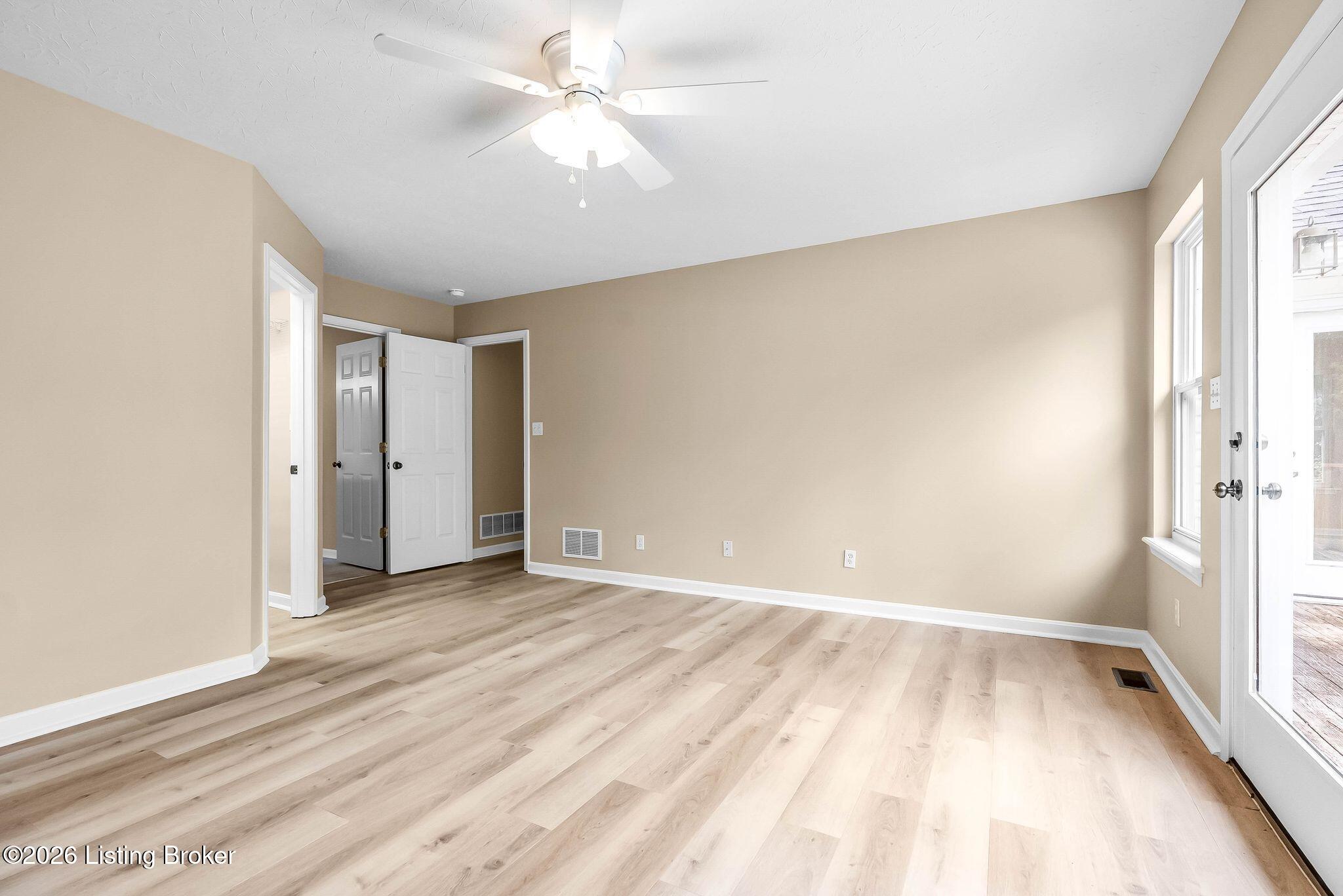 1601 Spinner Pl Property Photo 19