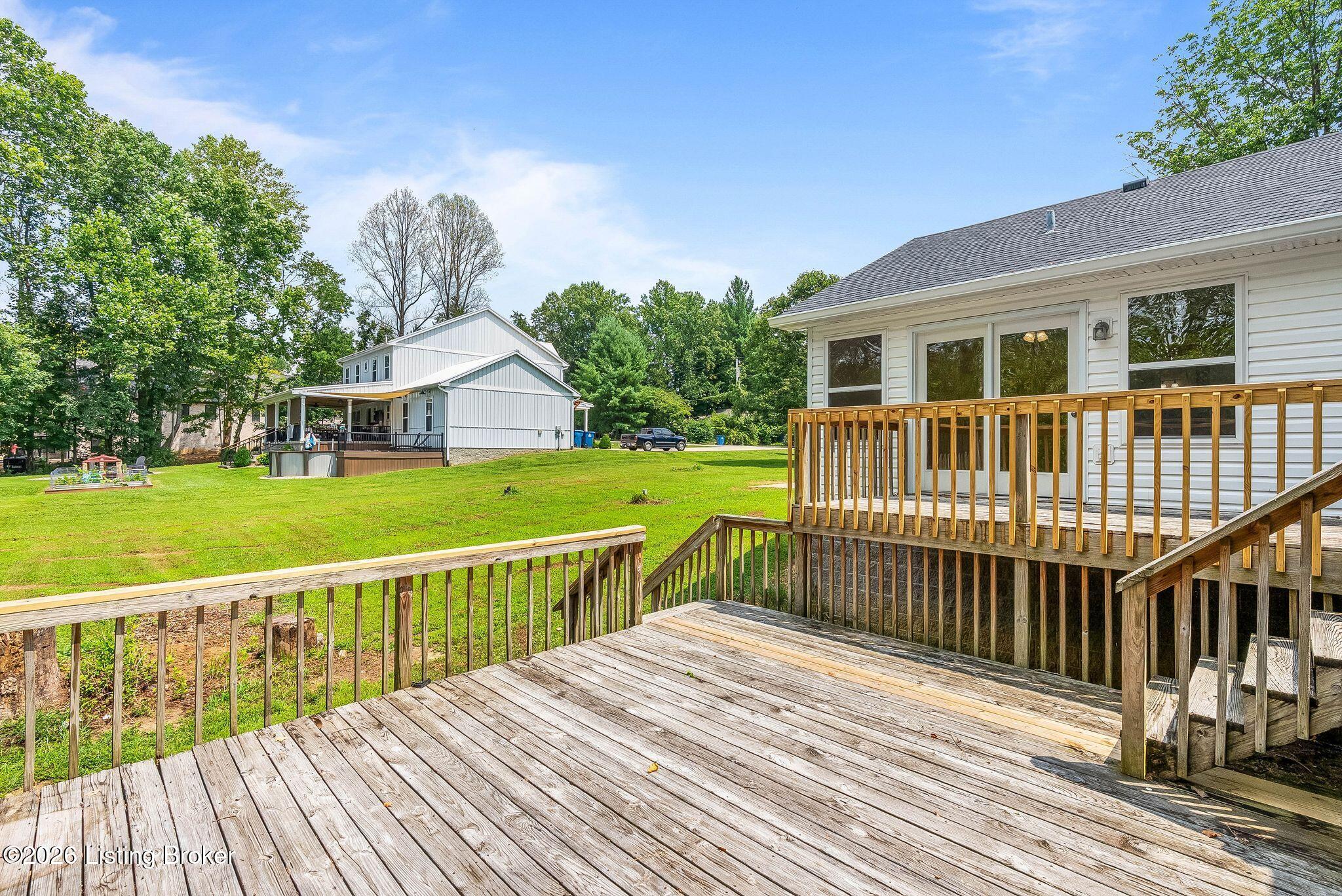 1601 Spinner Pl Property Photo 33