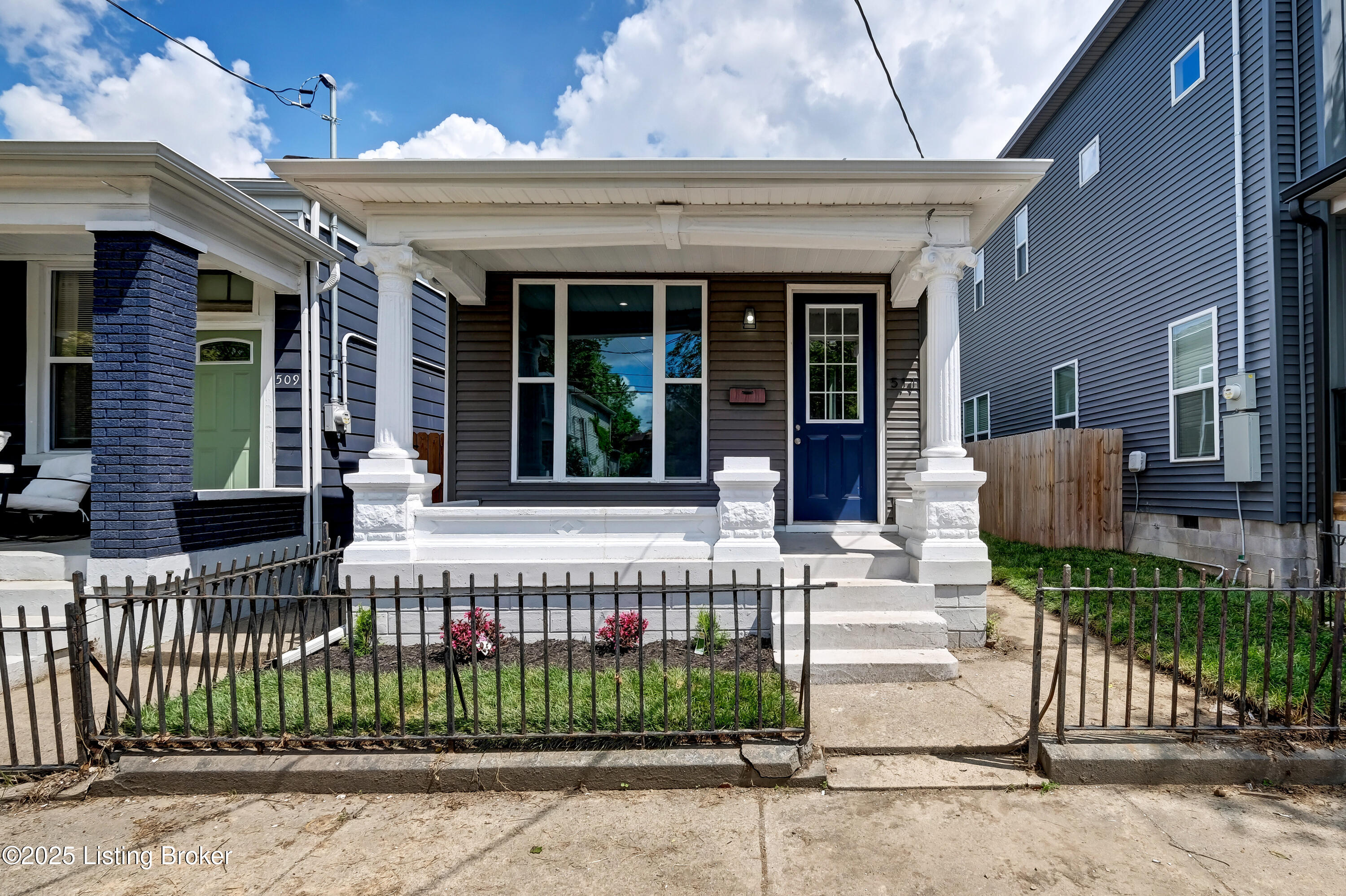 511 E Kentucky St Property Photo 1
