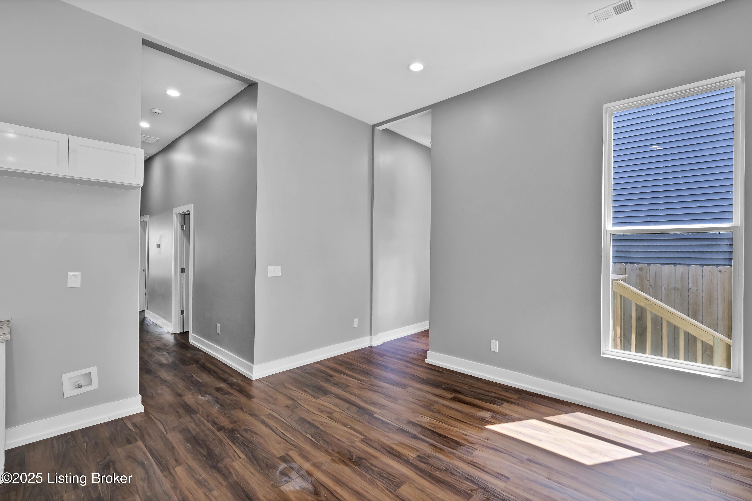 511 E Kentucky St Property Photo 12