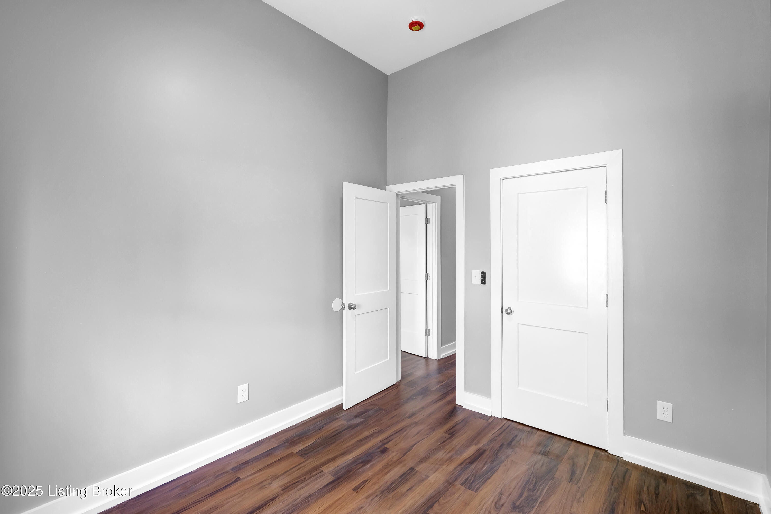 511 E Kentucky St Property Photo 20