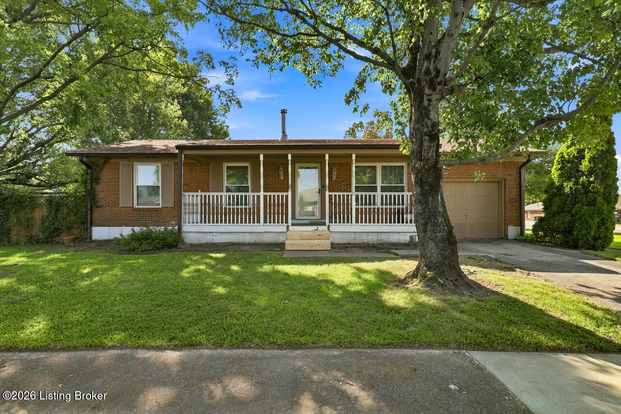3002 Brian Dr Property Photo 1