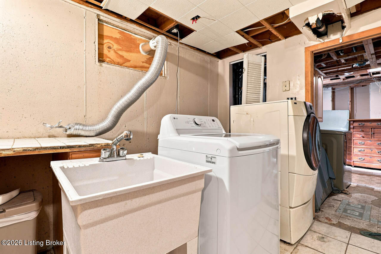 3002 Brian Dr Property Photo 28