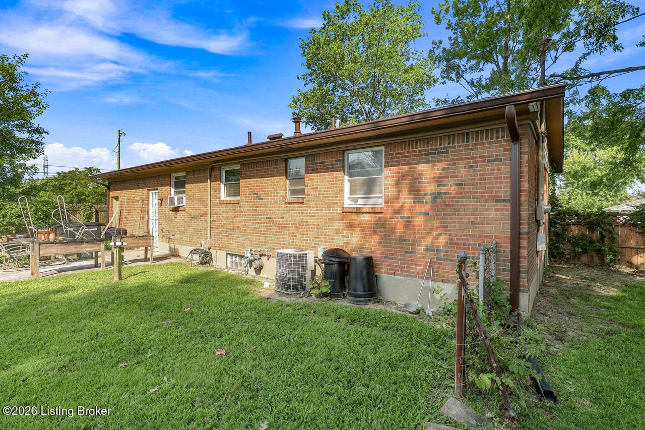 3002 Brian Dr Property Photo 31