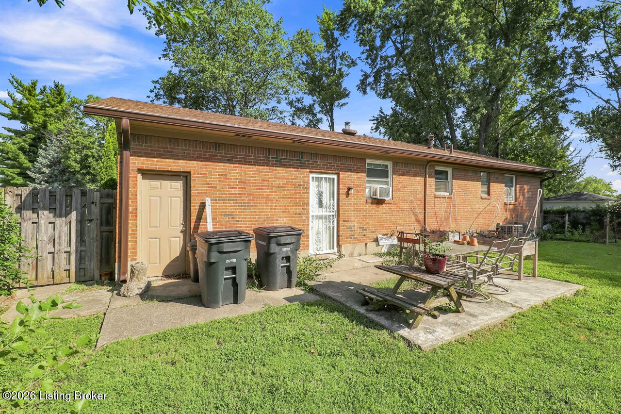 3002 Brian Dr Property Photo 35