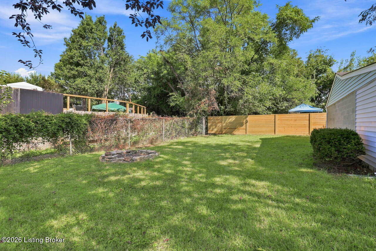 8206 Vaughn Mill Rd Property Photo 49