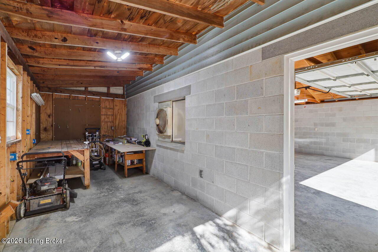 8206 Vaughn Mill Rd Property Photo 52