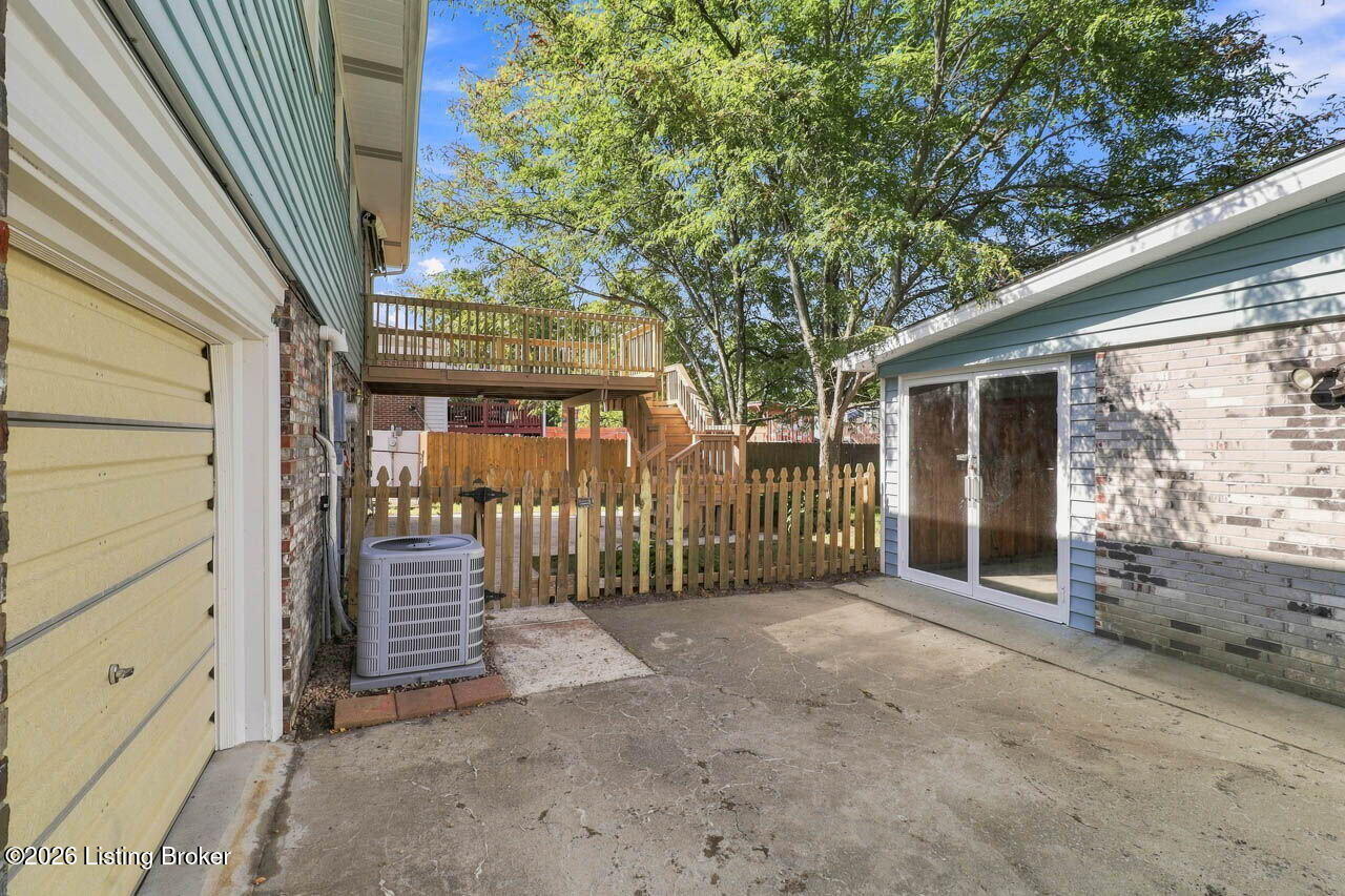8206 Vaughn Mill Rd Property Photo 54