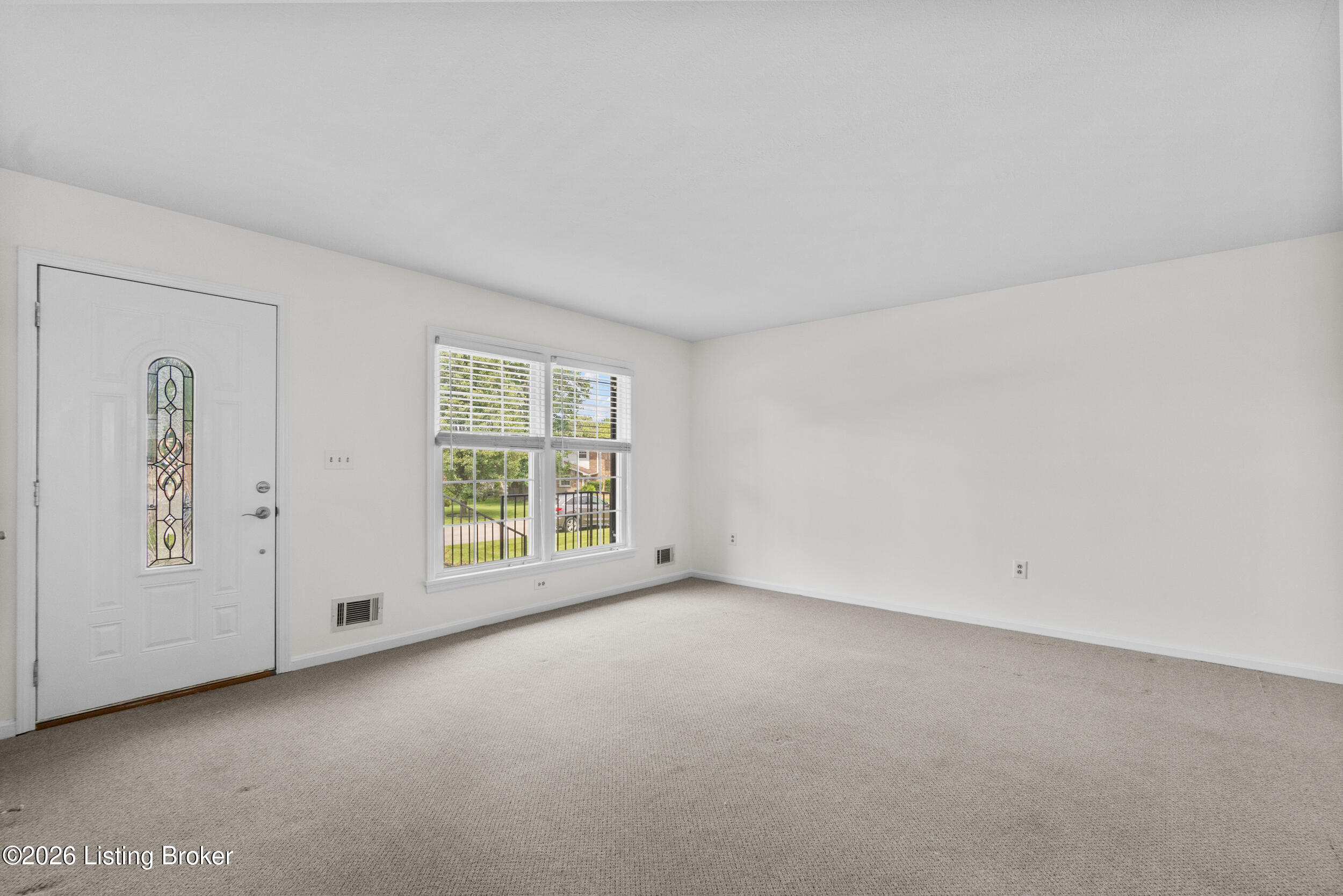 7534 Pimlico Dr Property Photo 6