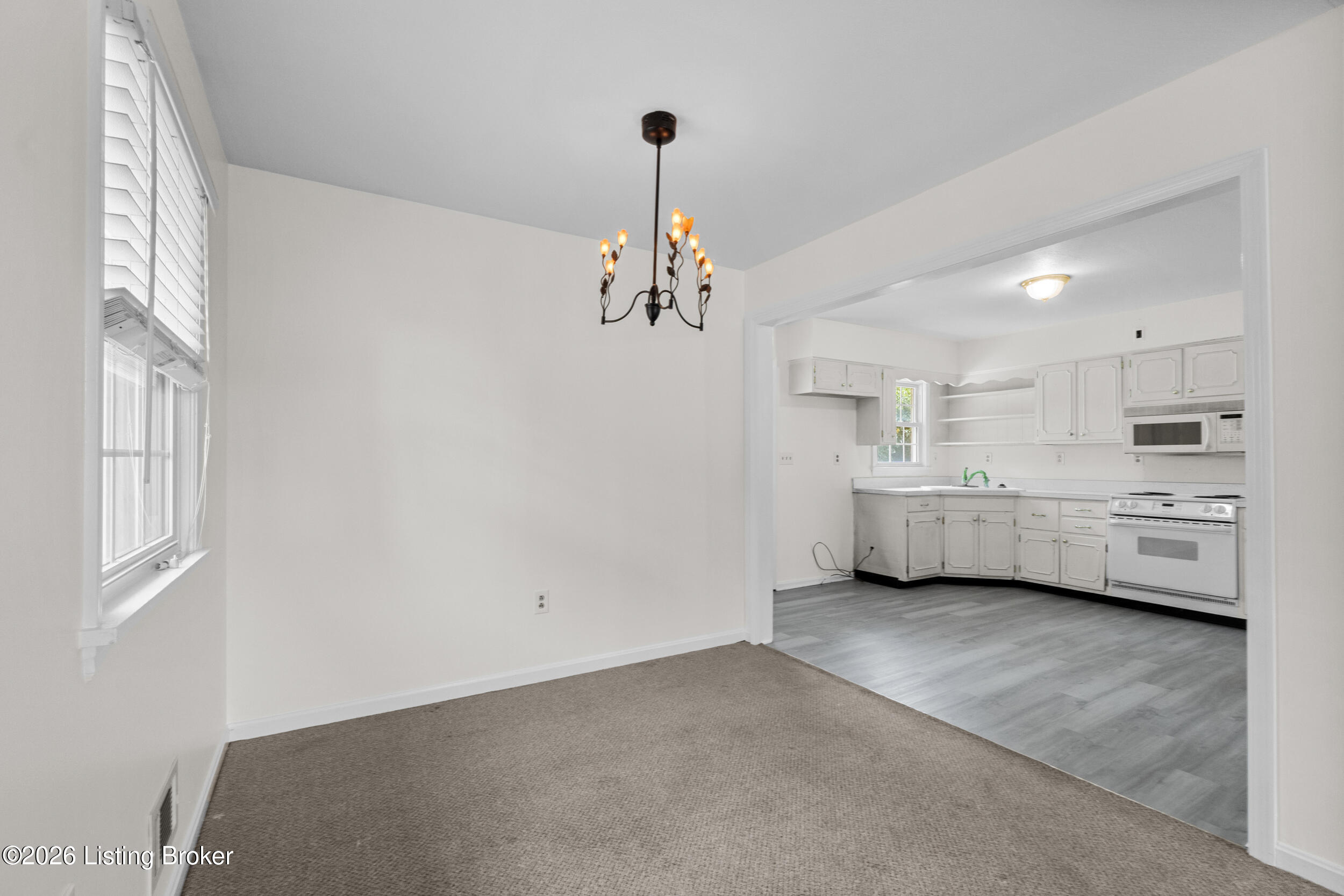 7534 Pimlico Dr Property Photo 9