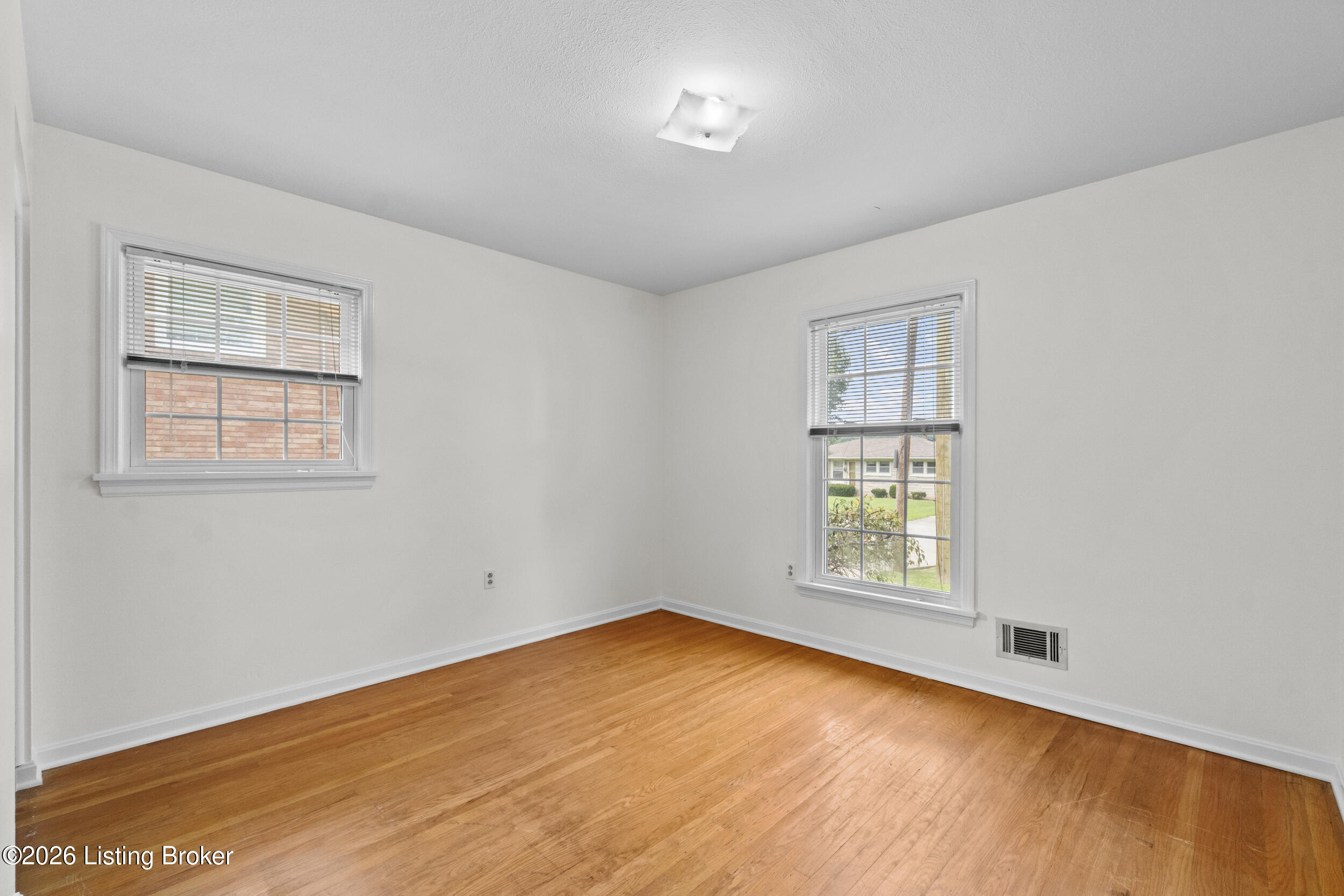 7534 Pimlico Dr Property Photo 18
