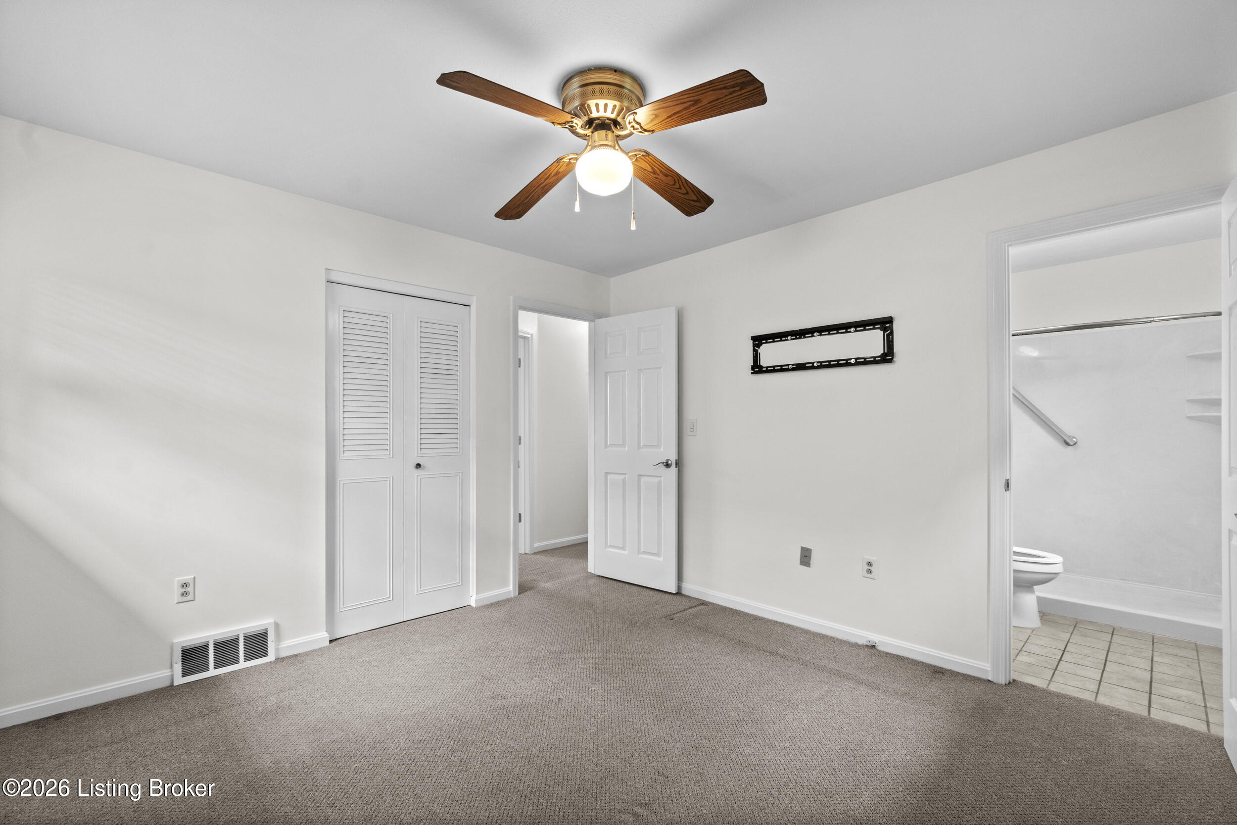 7534 Pimlico Dr Property Photo 21