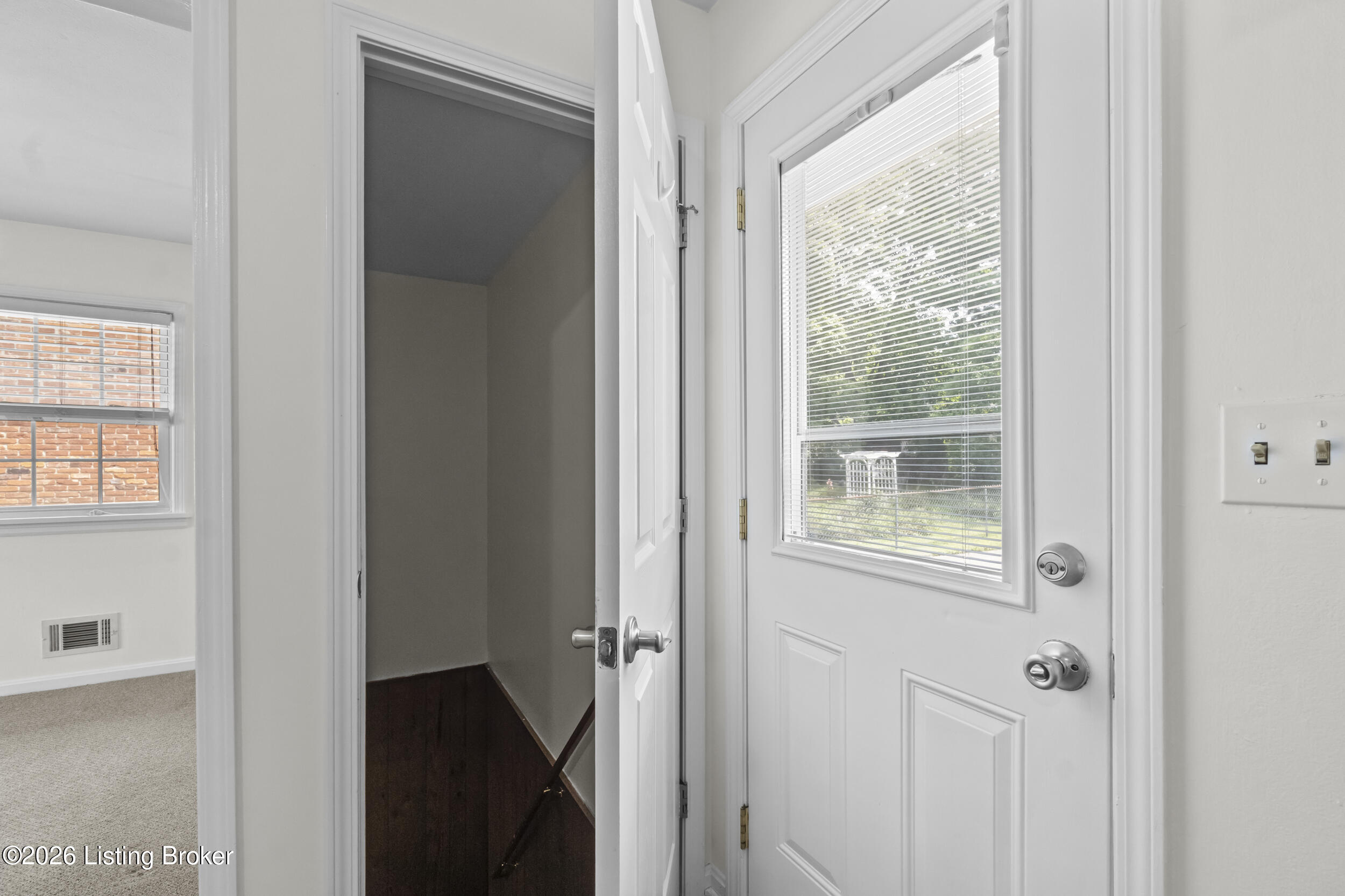 7534 Pimlico Dr Property Photo 23