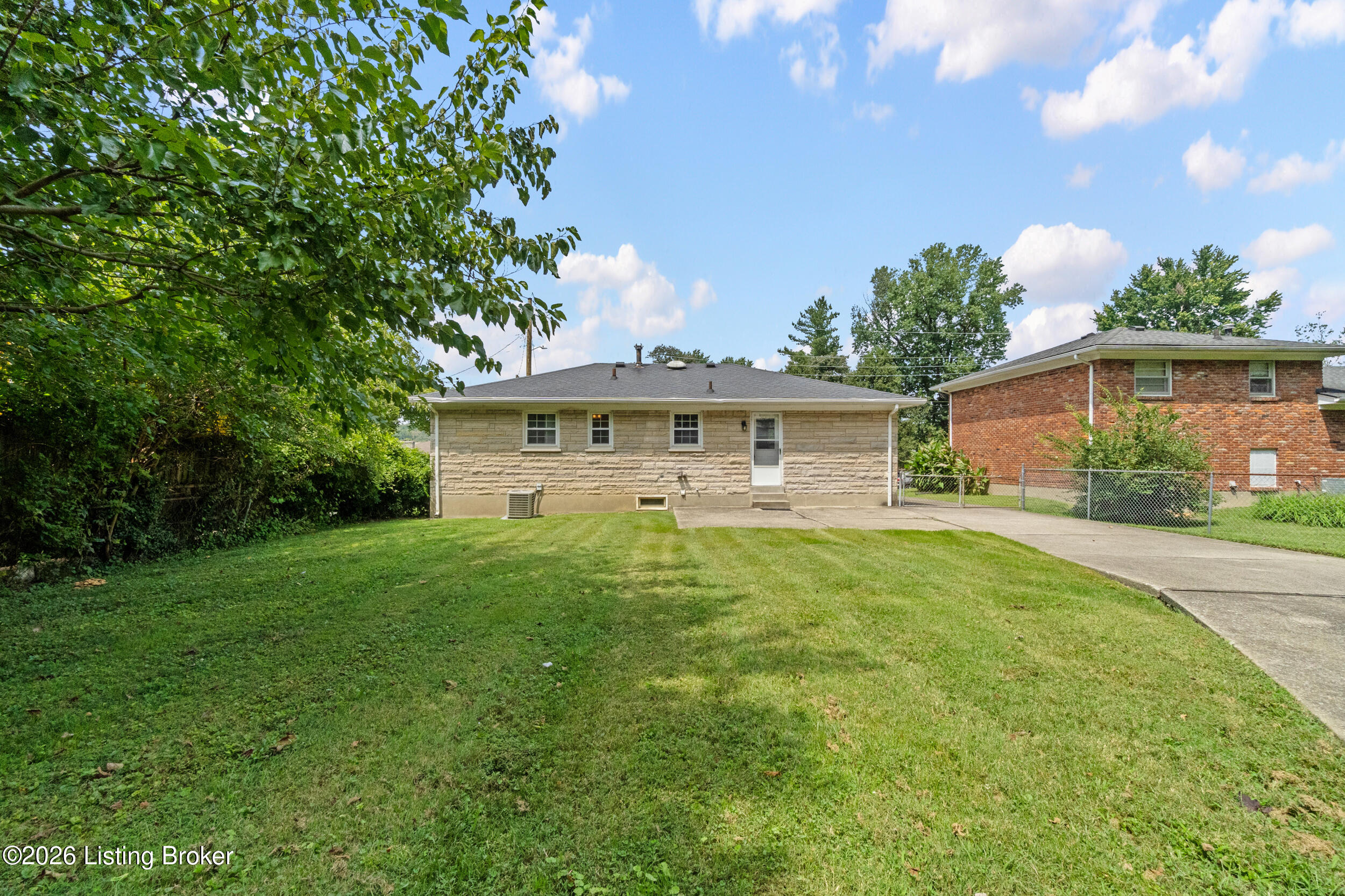 7534 Pimlico Dr Property Photo 39