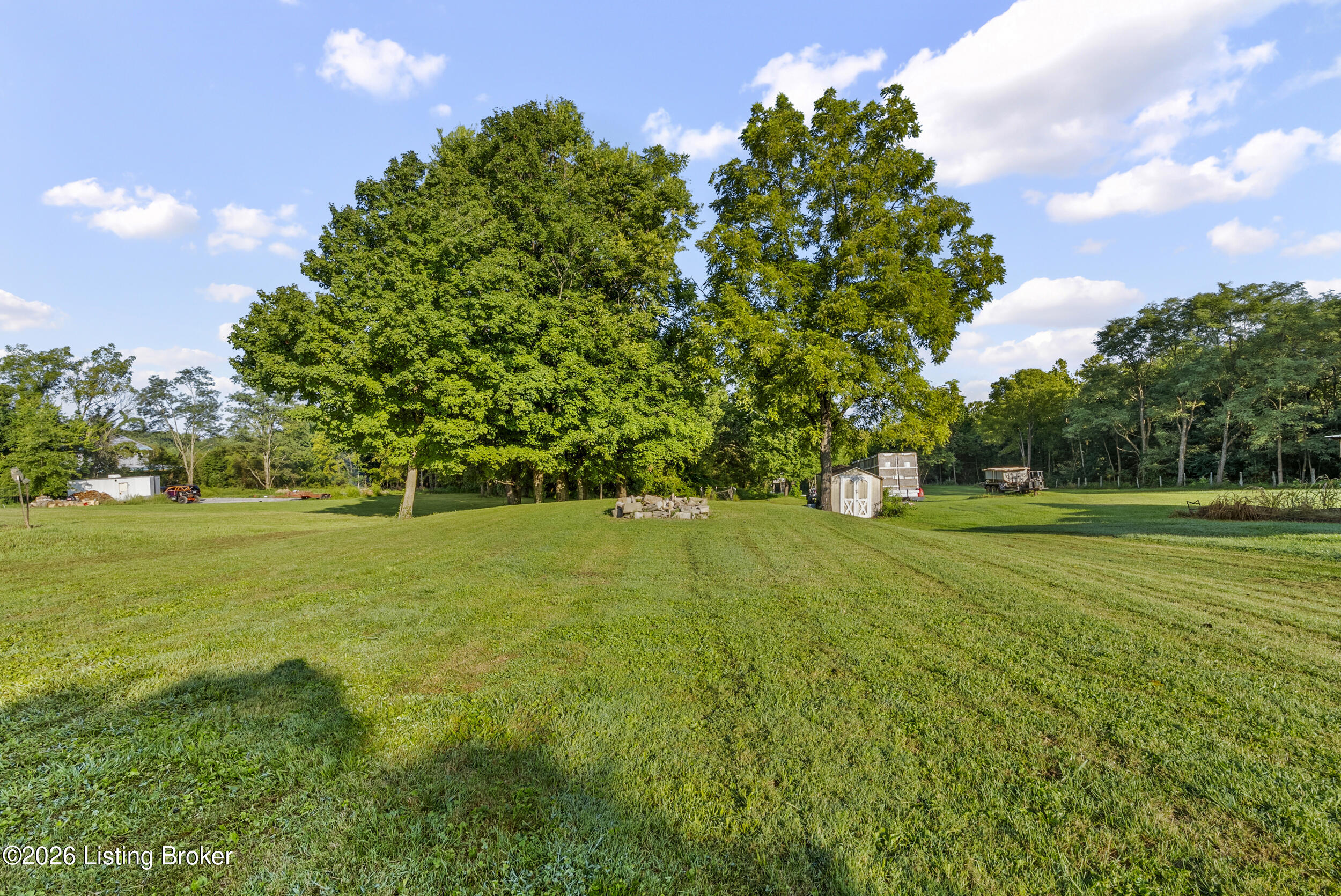 17523 Aiken Rd Property Photo 32