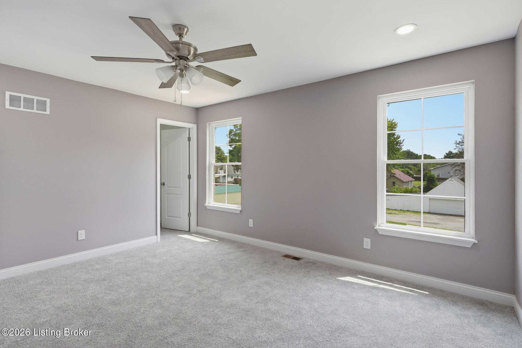 2712 Lindsay Ave Property Photo 23