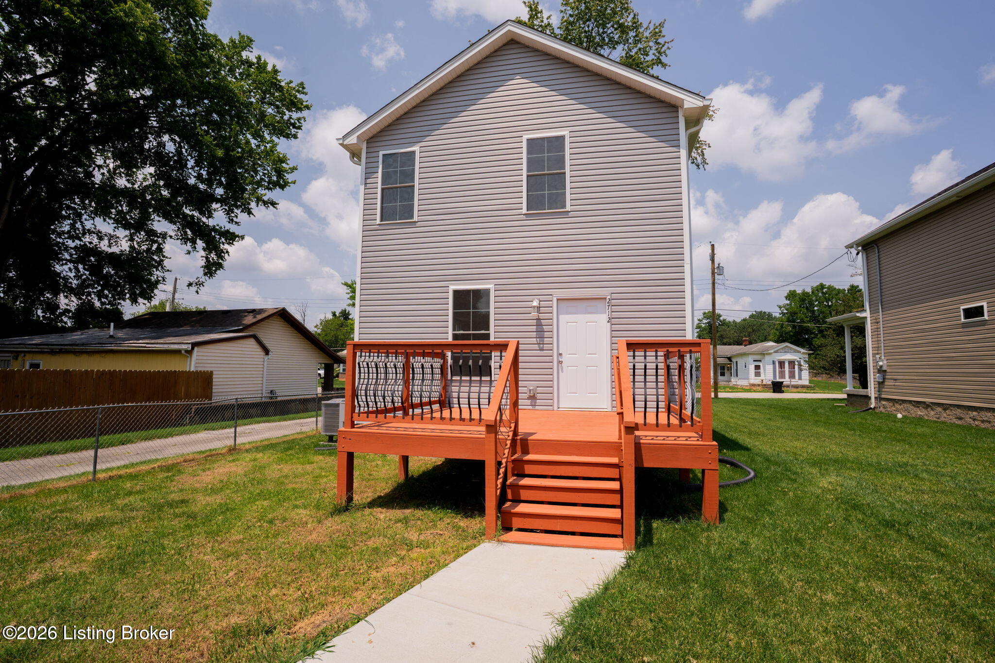 2712 Lindsay Ave Property Photo 42