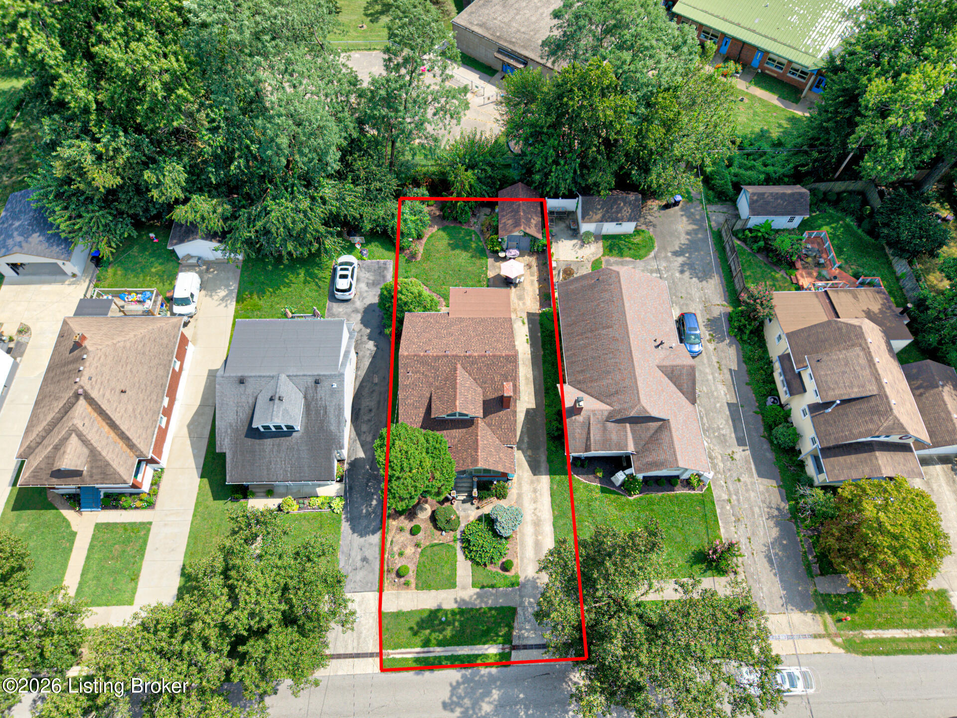 2360 Hawthorne Ave Property Photo 40