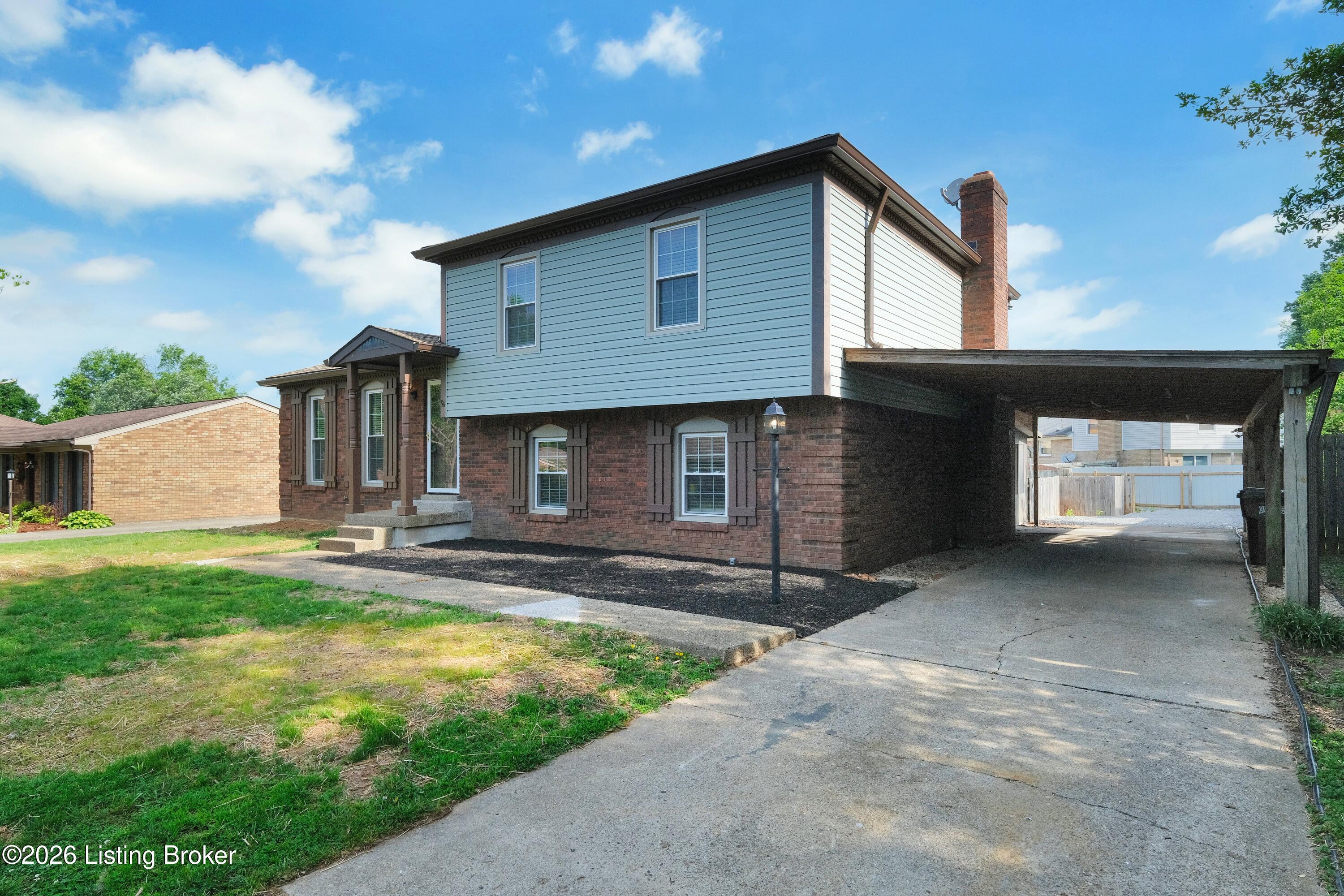 8605 Amerivan Dr Property Photo 3