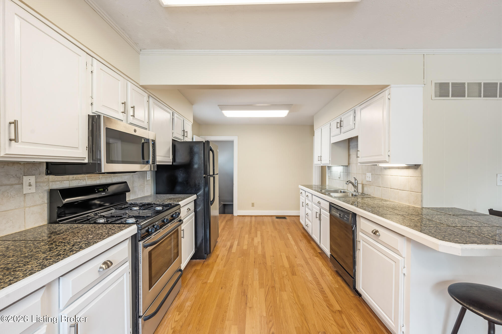 3122 Eagle Pass Property Photo 15