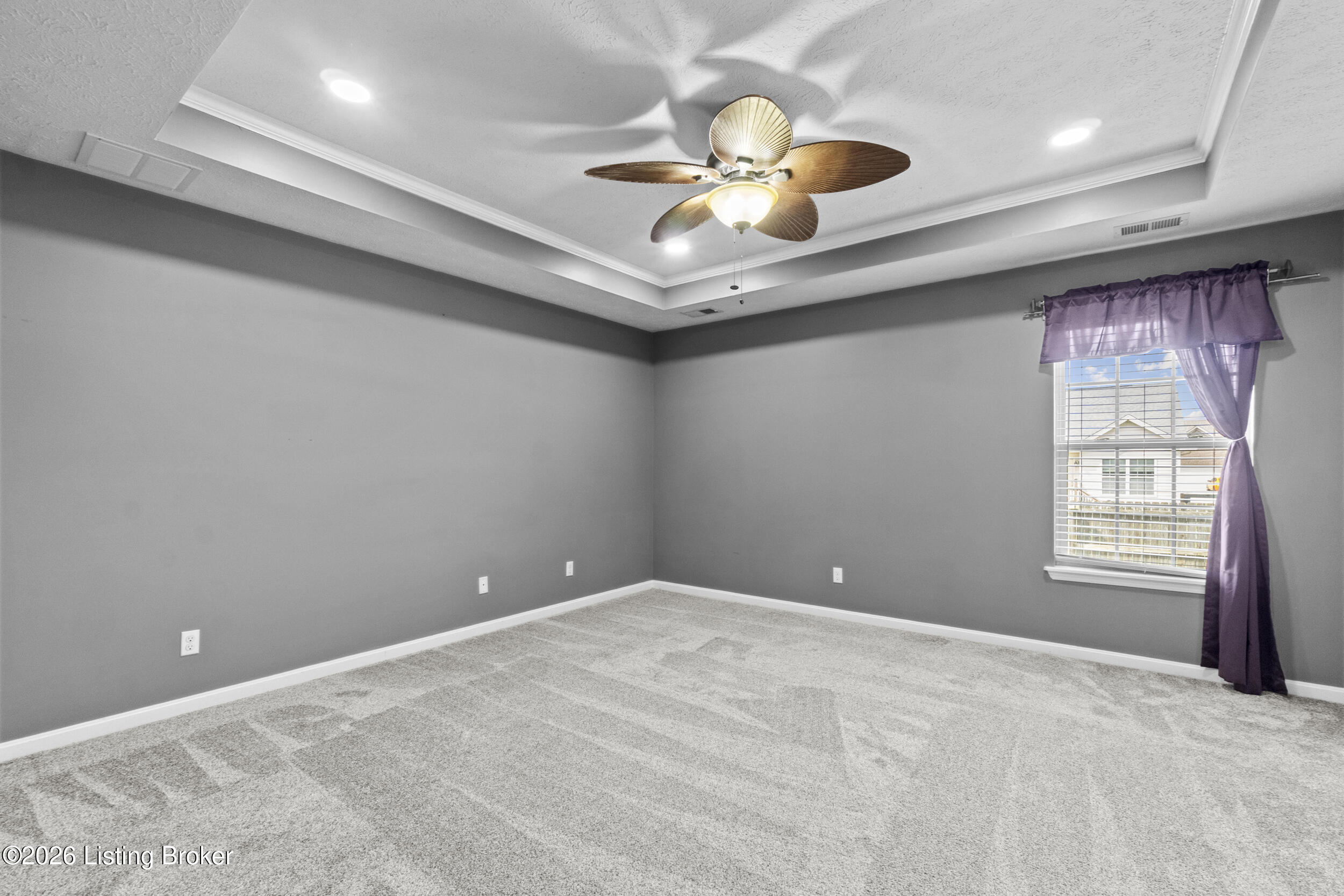 142 Hill Terrace Dr Property Photo 5