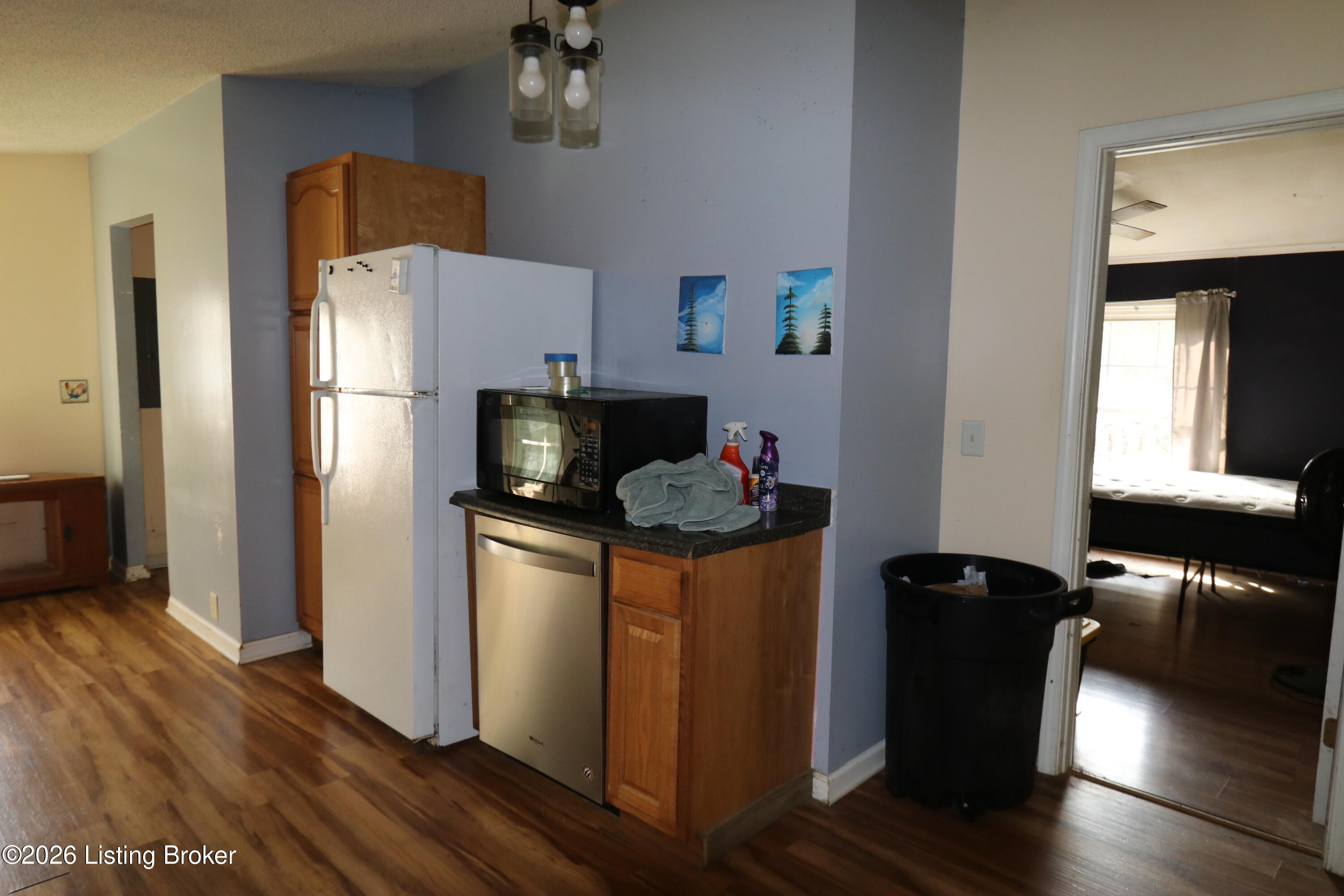 189 Pine Valley Dr Property Photo 3