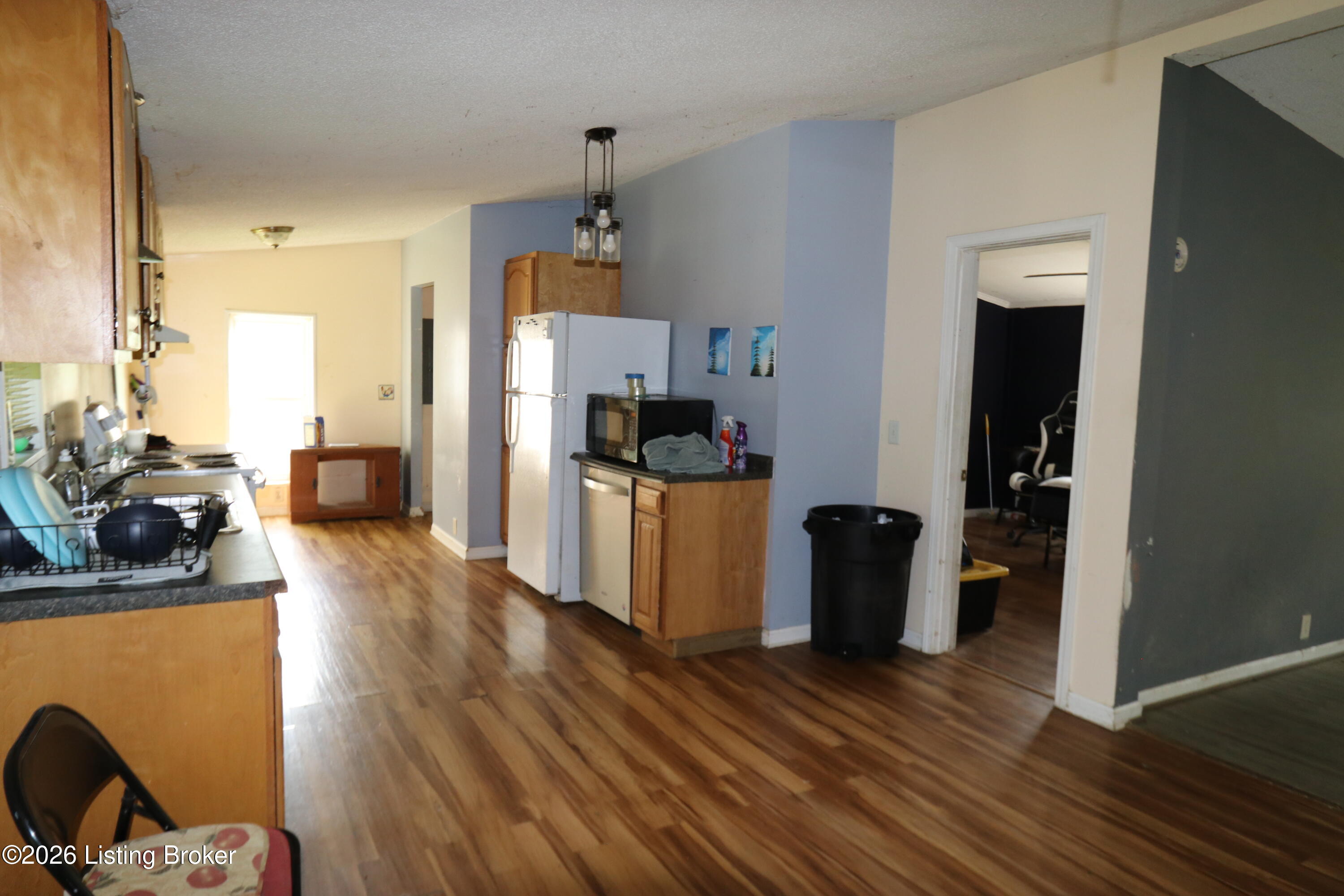 189 Pine Valley Dr Property Photo 5
