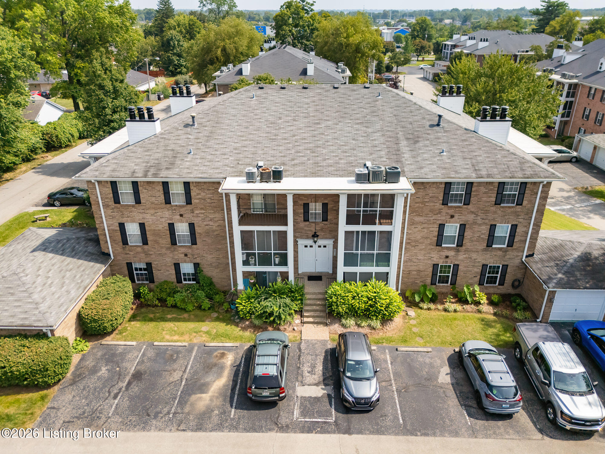 712 Donard Park Ave Property Photo 40