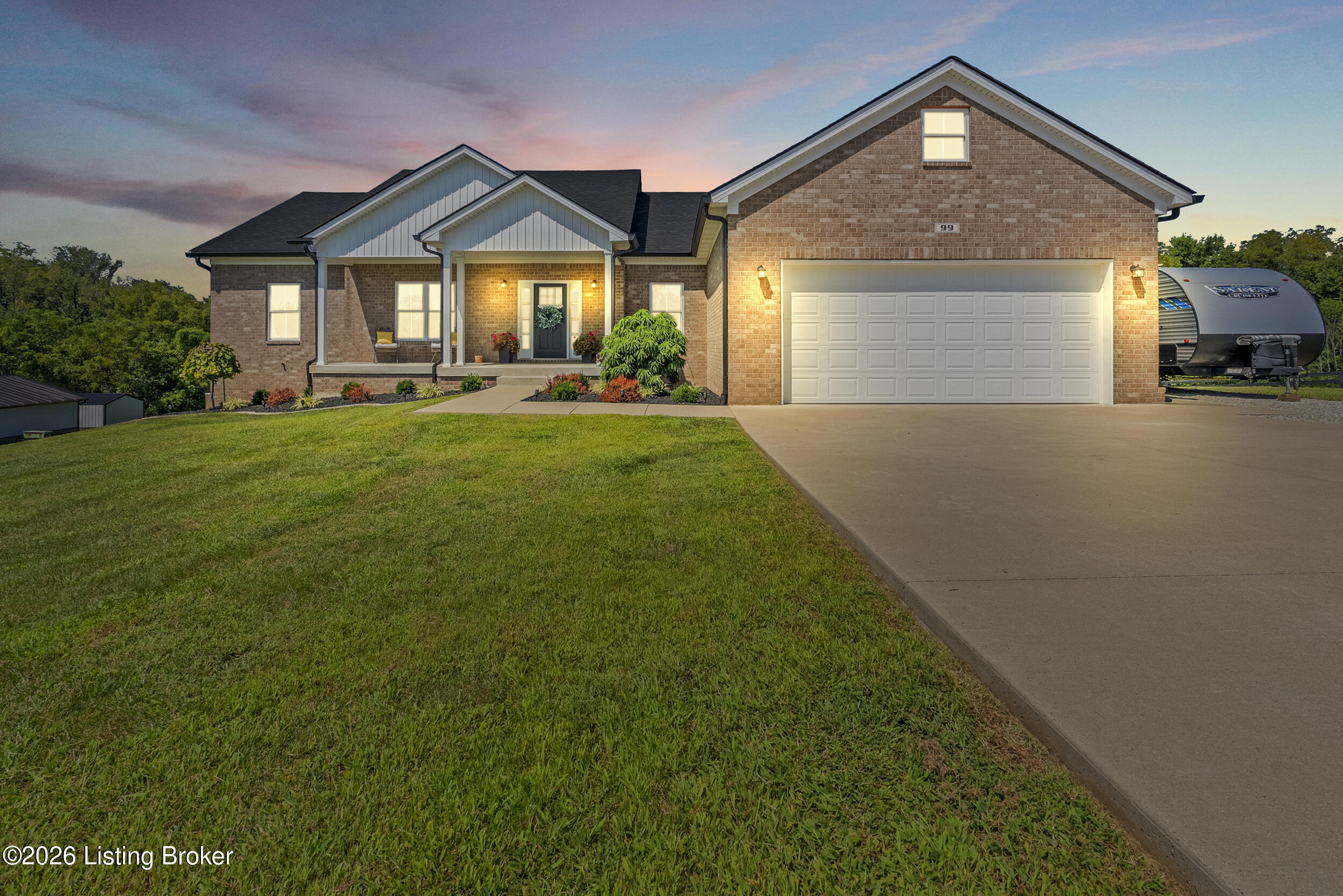 99 Roosevelt Ct