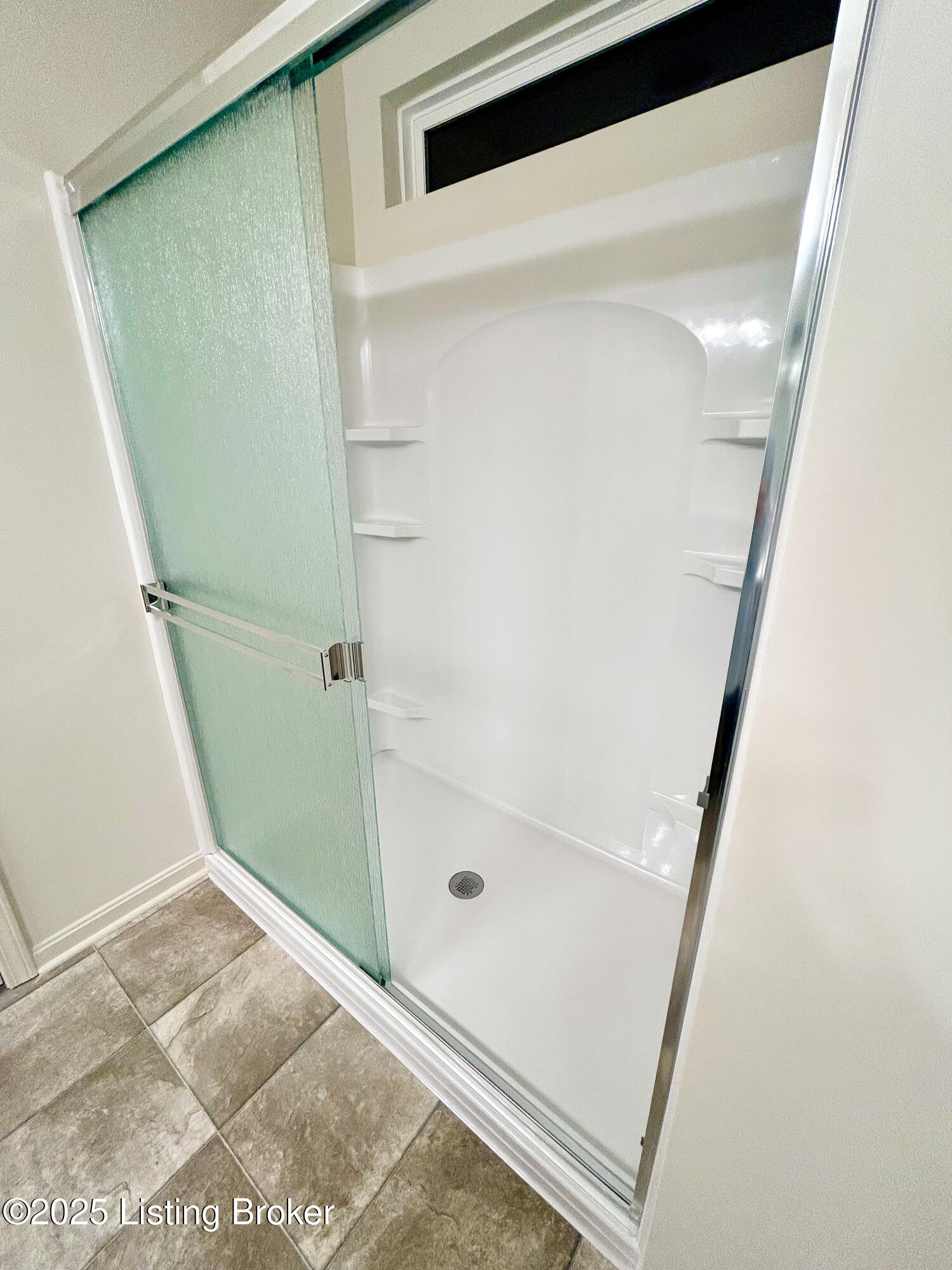 6509 Fair Ridge Ln Property Photo 10