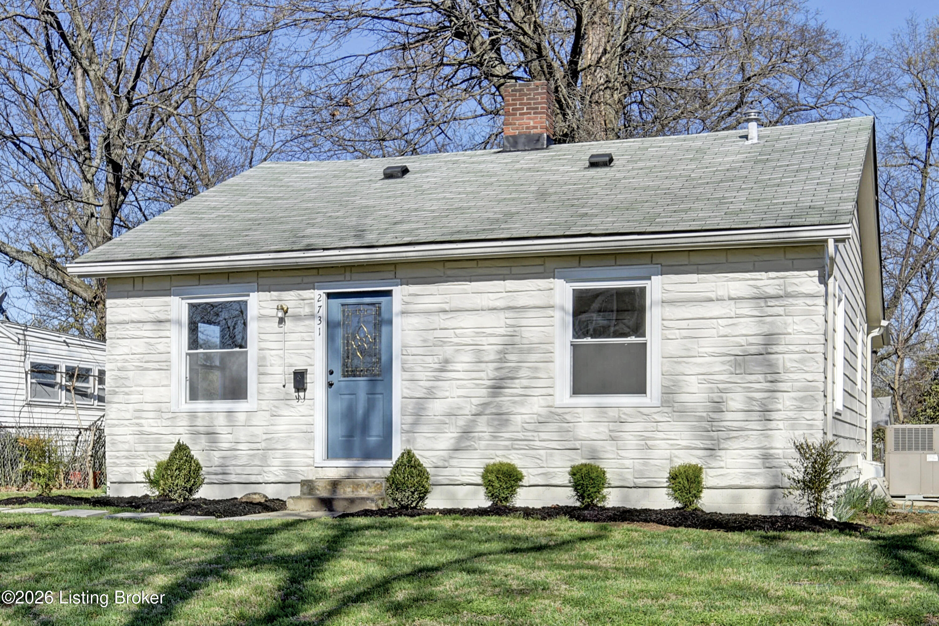 2731 Fleming Ave Property Photo 1