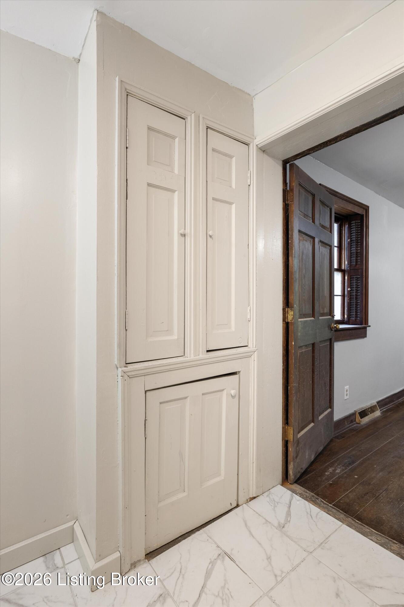 236 Lexington St Property Photo 29