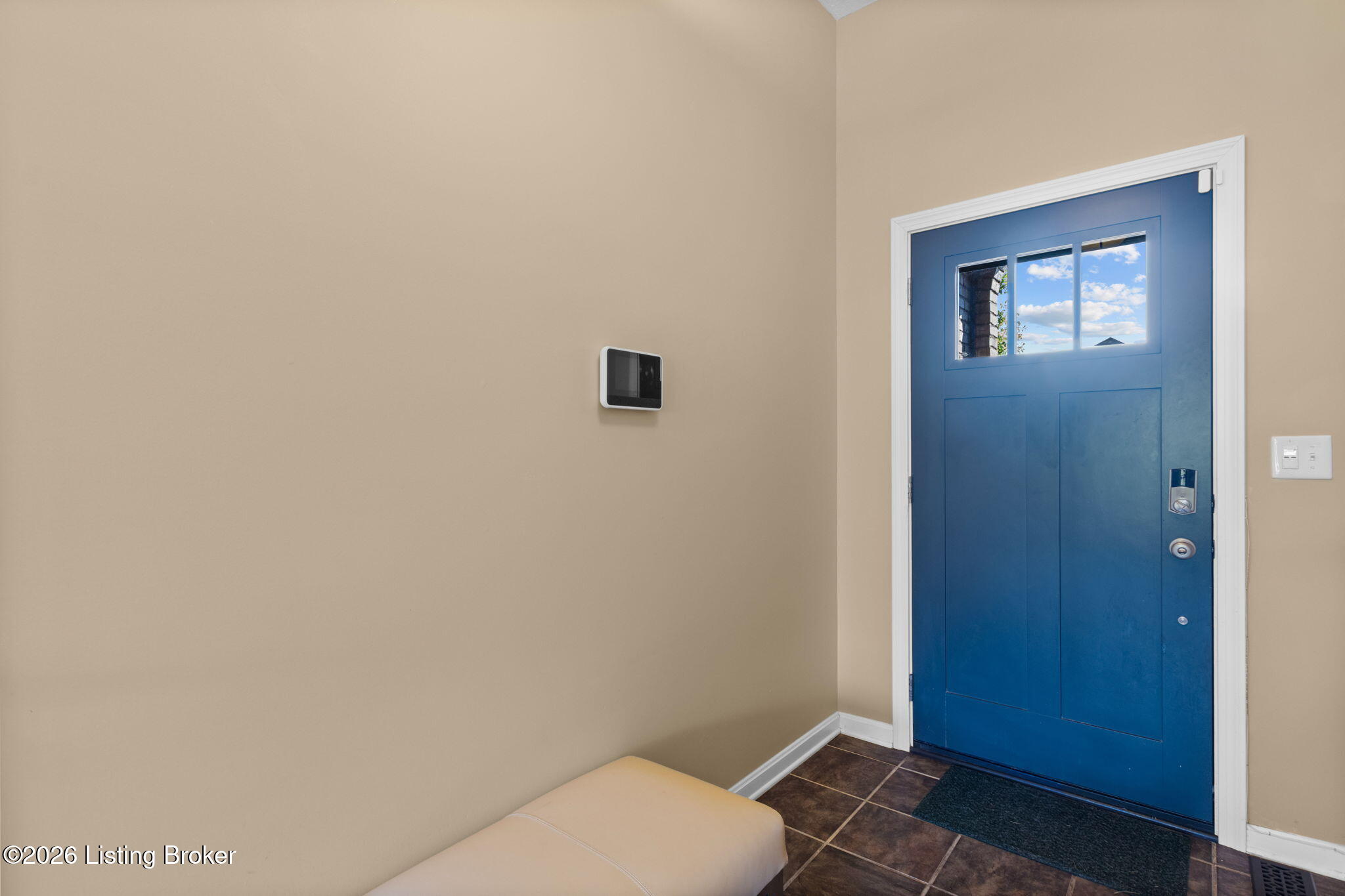 168 Maplewood Dr Property Photo 7
