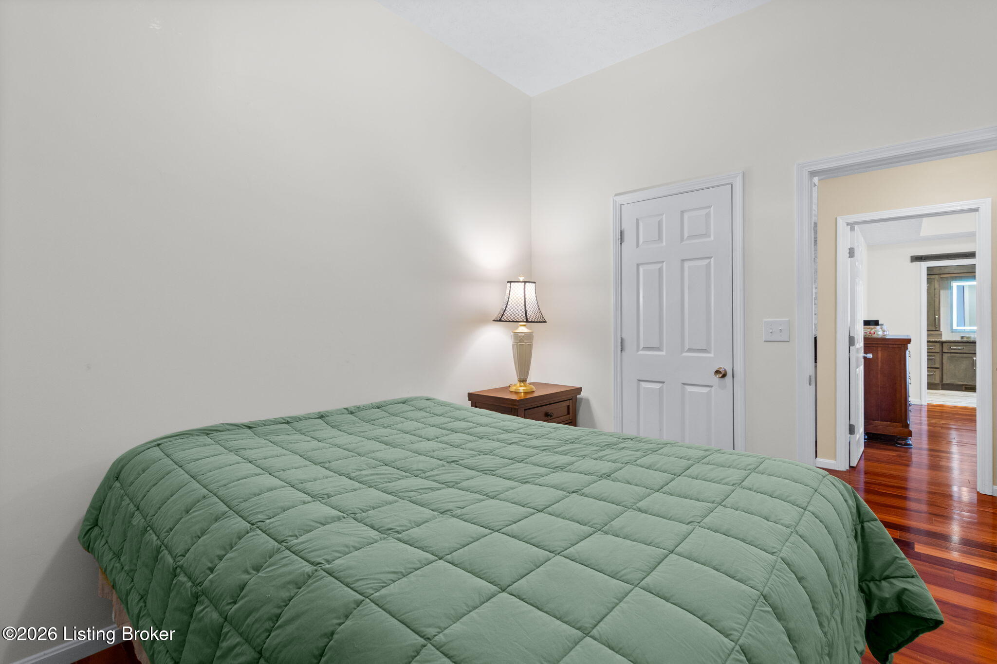168 Maplewood Dr Property Photo 34