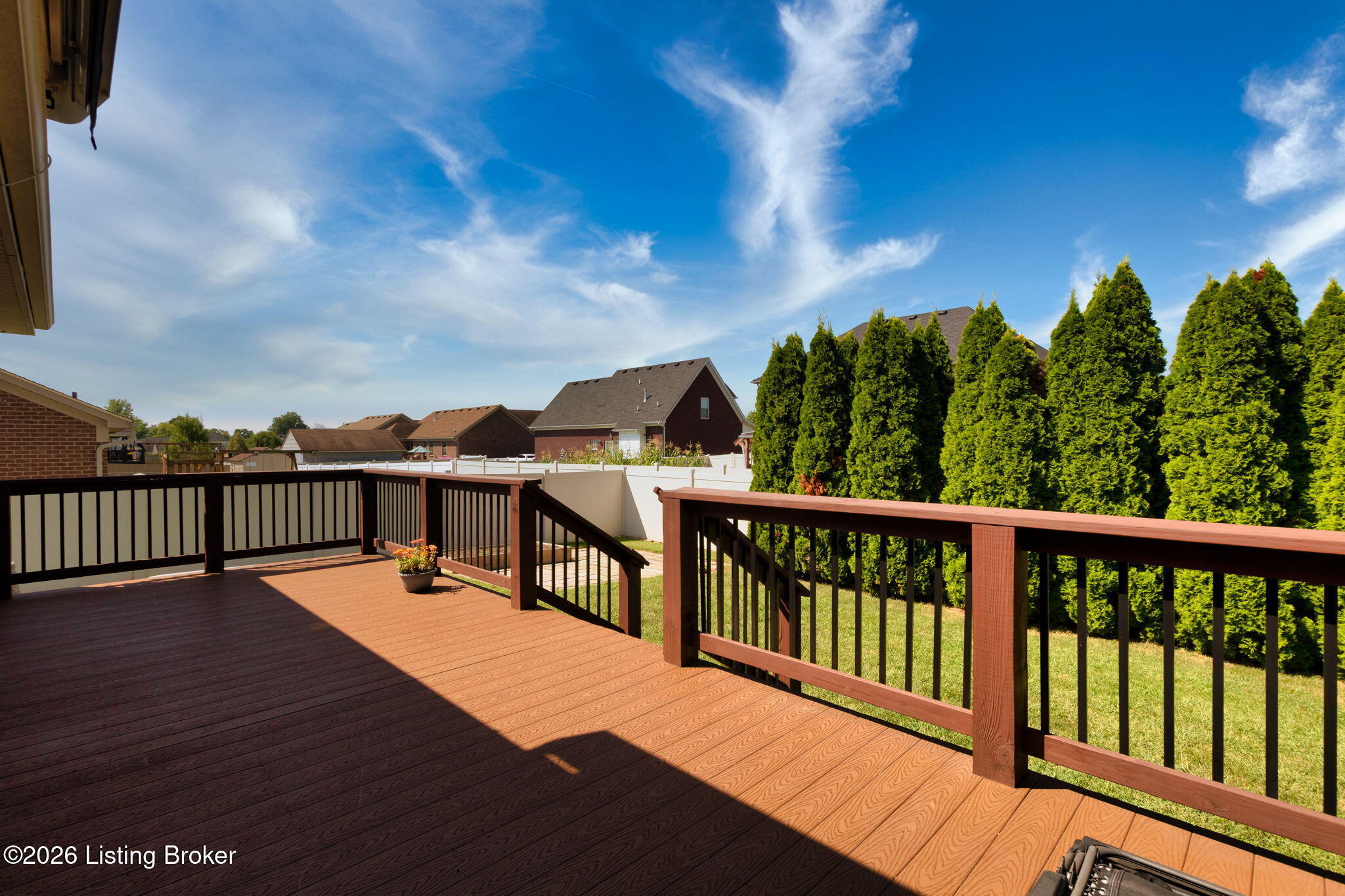 168 Maplewood Dr Property Photo 64