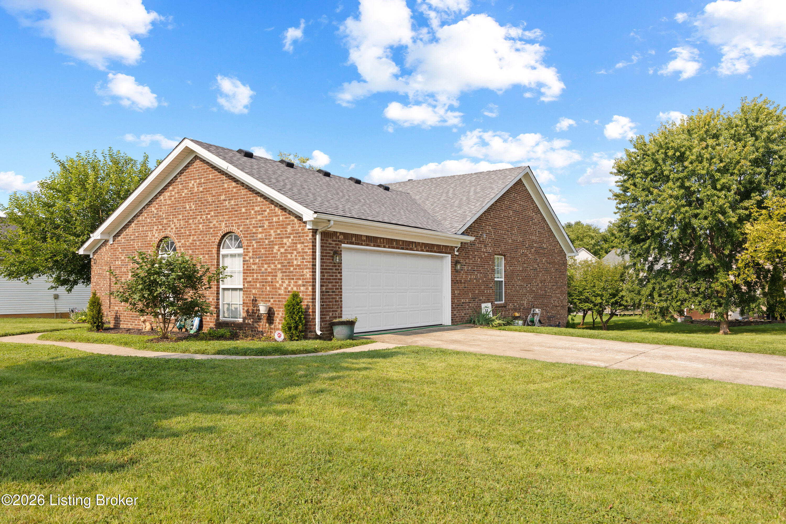 10700 Black Walnut Blvd Property Photo 2