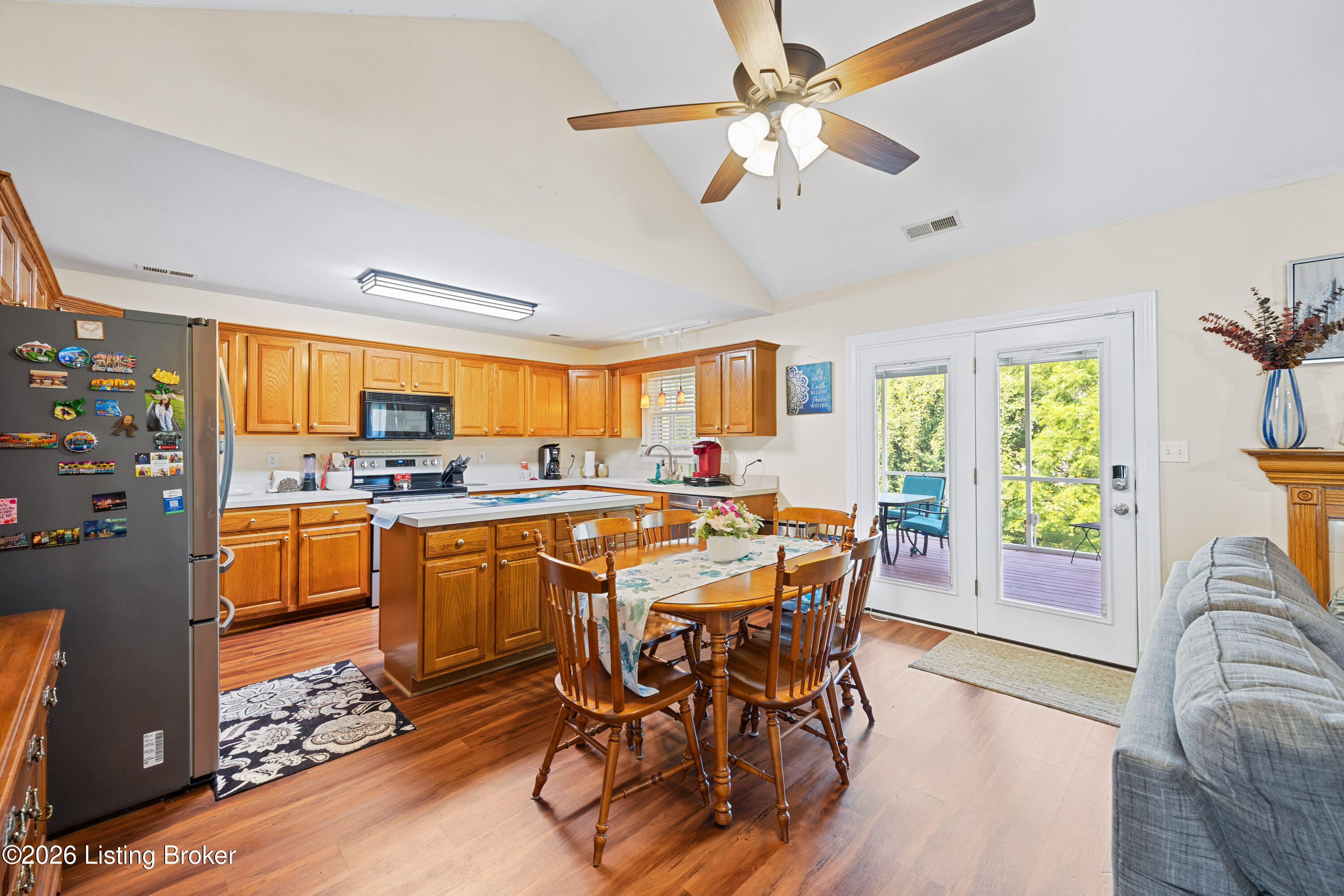 10700 Black Walnut Blvd Property Photo 12