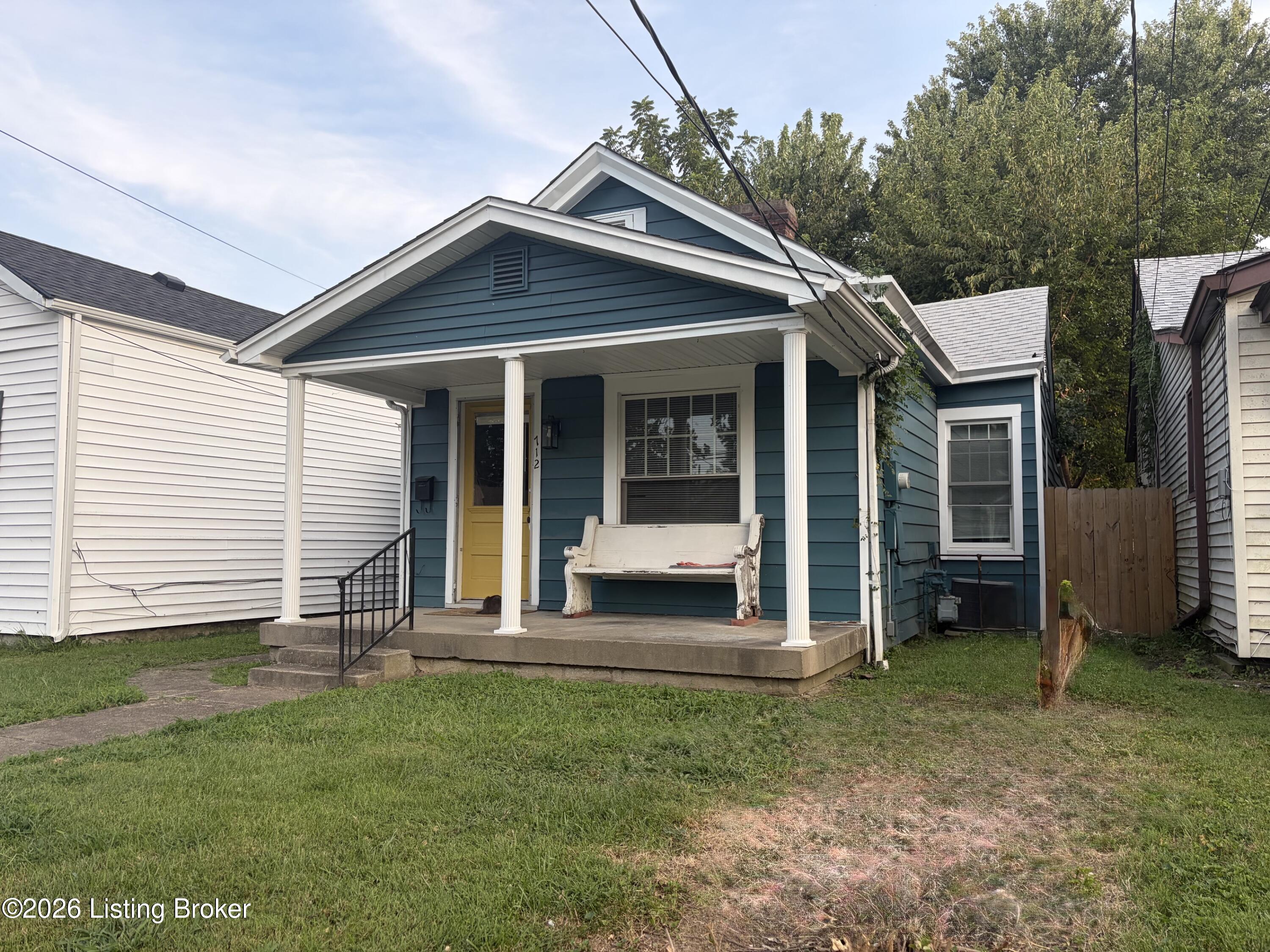712 Camden Ave Property Photo 1