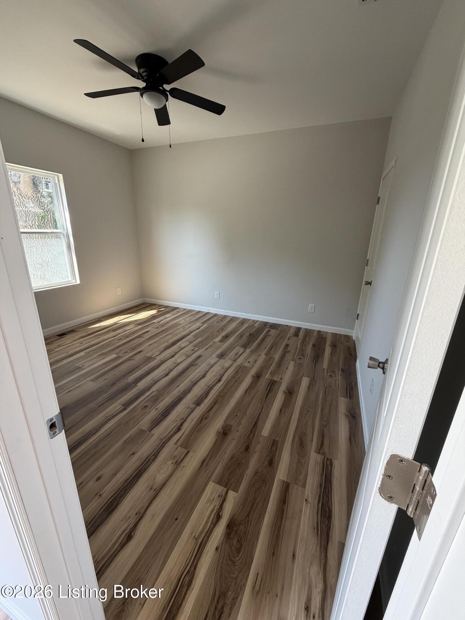 731 W Saint Catherine St Property Photo 4