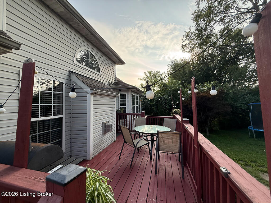9411 Alex Ct Property Photo 37