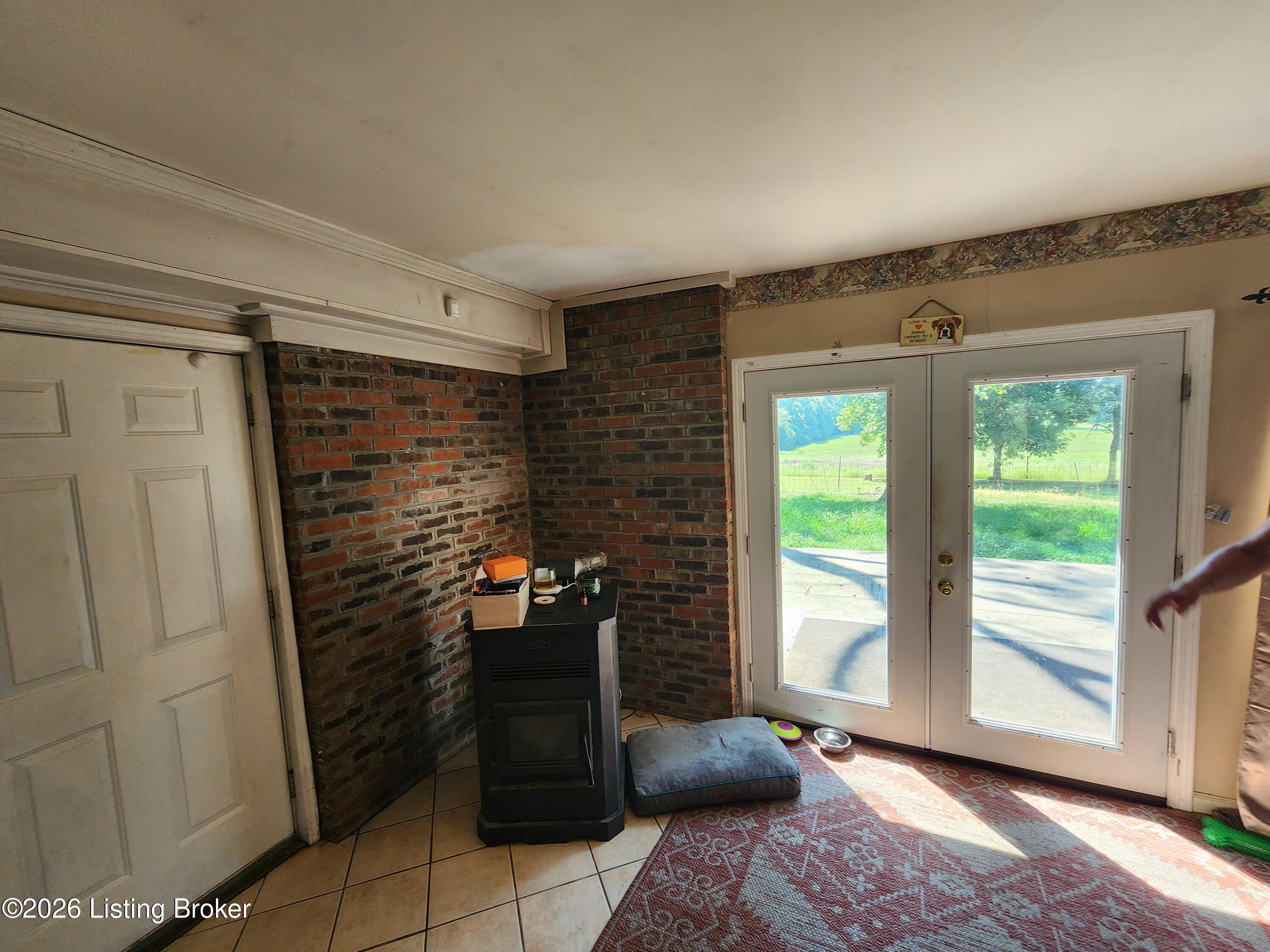 4359 Springfield Rd Property Photo 28