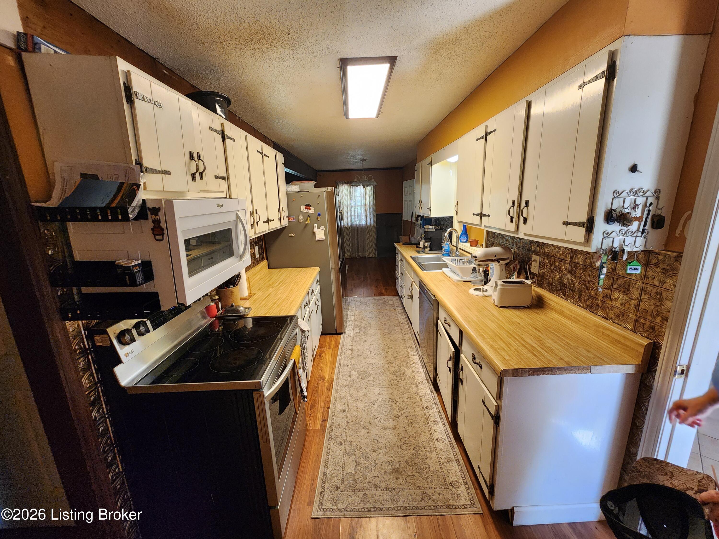 4359 Springfield Rd Property Photo 32