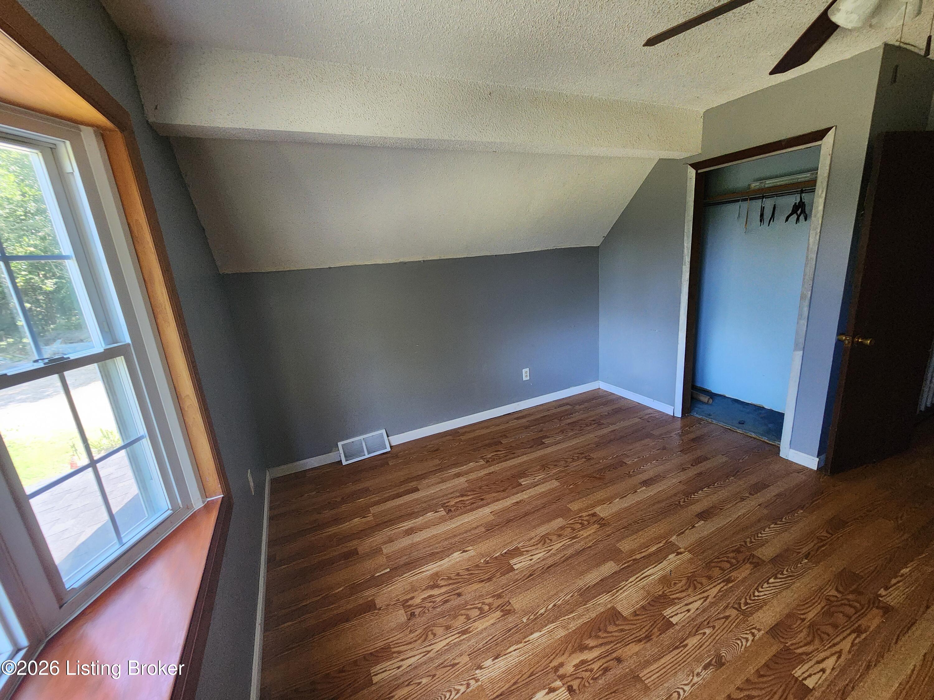 4359 Springfield Rd Property Photo 59