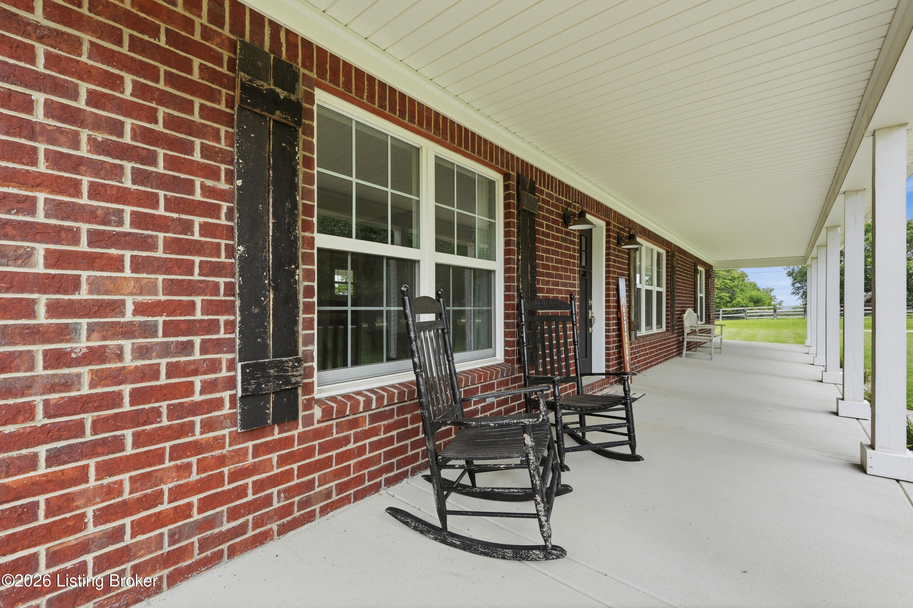 3712 Blossom Dr Property Photo 7